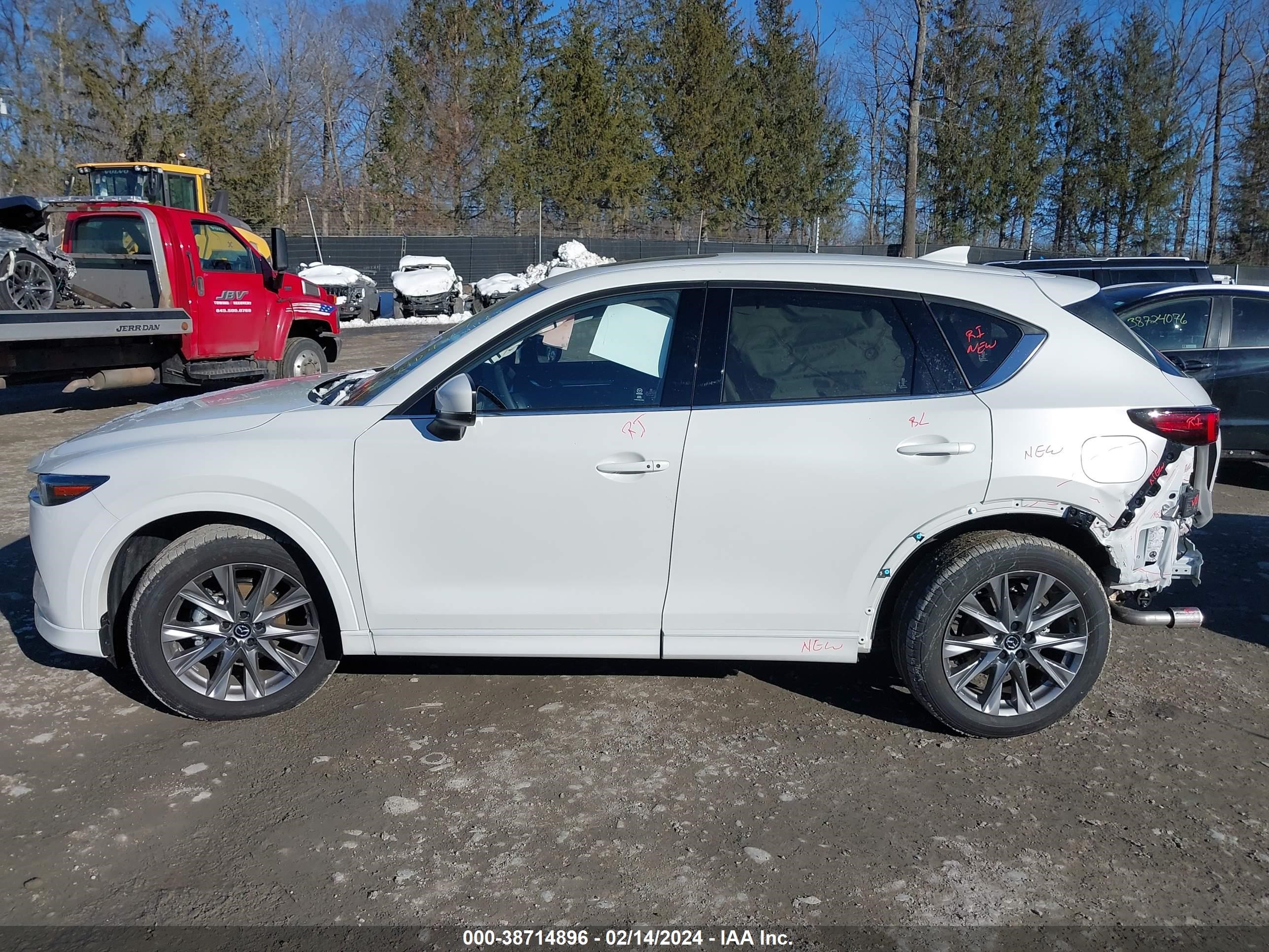 Photo 14 VIN: JM3KFBDM4R0396714 - MAZDA CX-5 