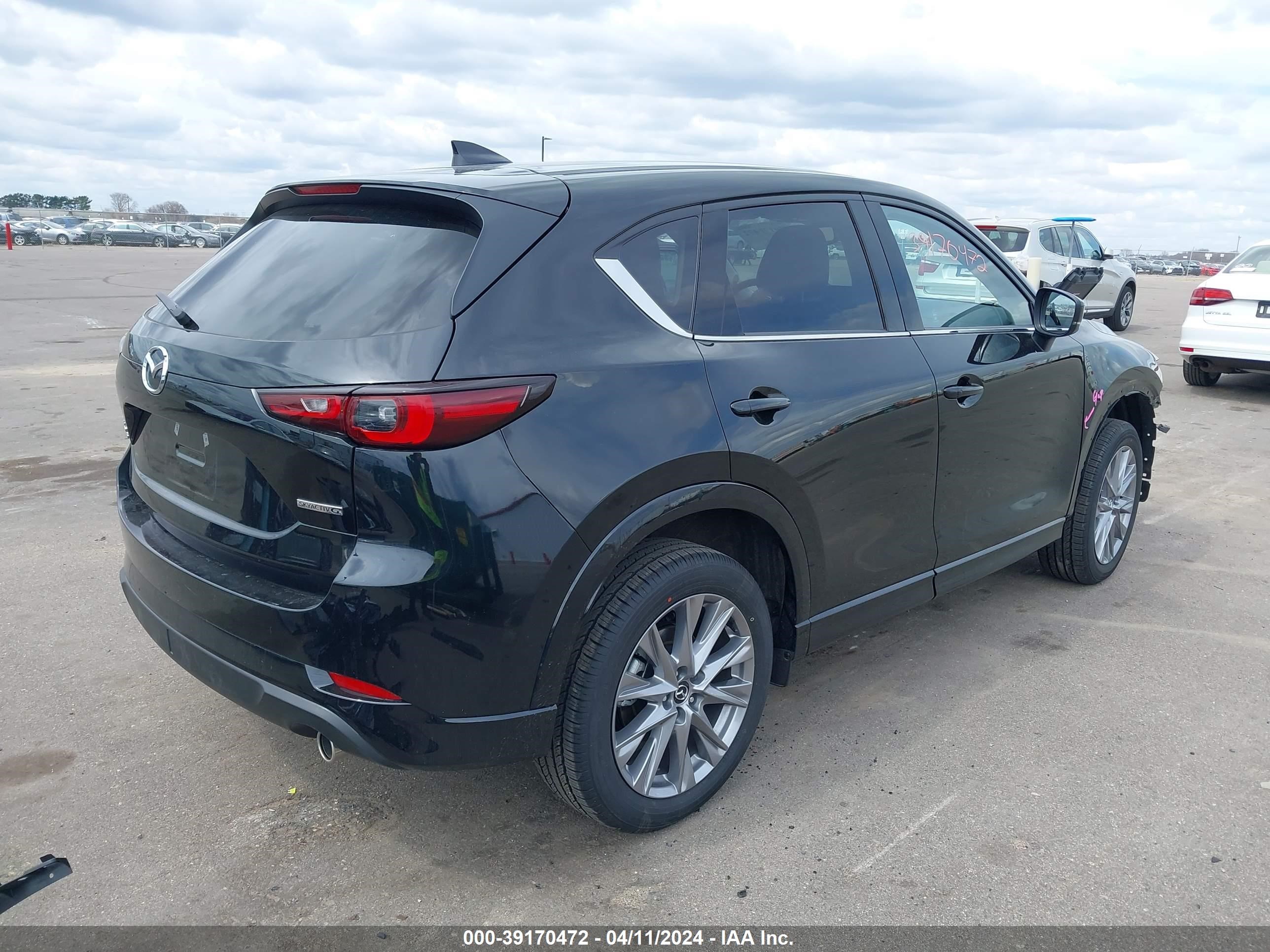 Photo 3 VIN: JM3KFBDM4R0400387 - MAZDA CX-5 