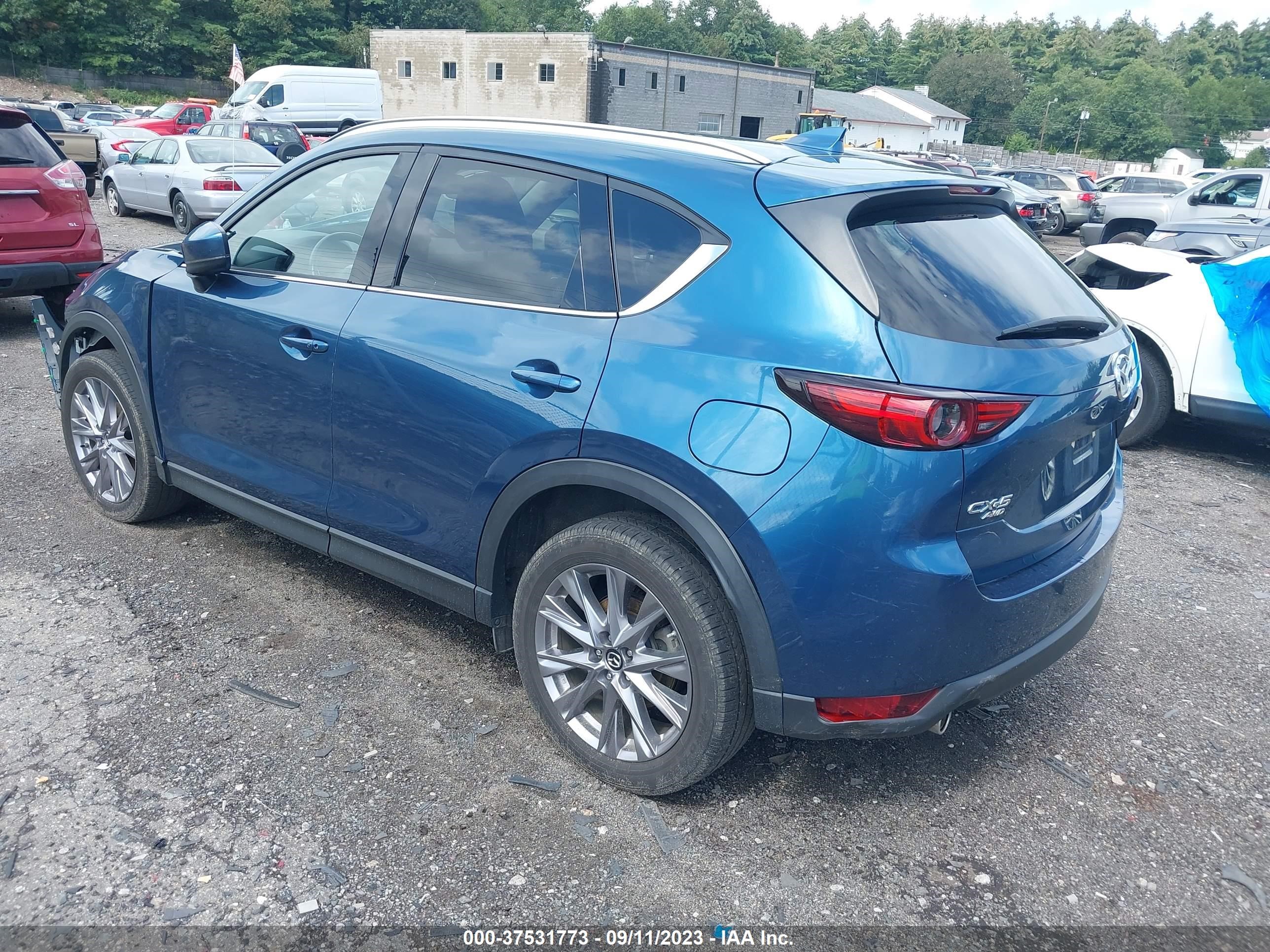 Photo 2 VIN: JM3KFBDM5K1621917 - MAZDA CX-5 