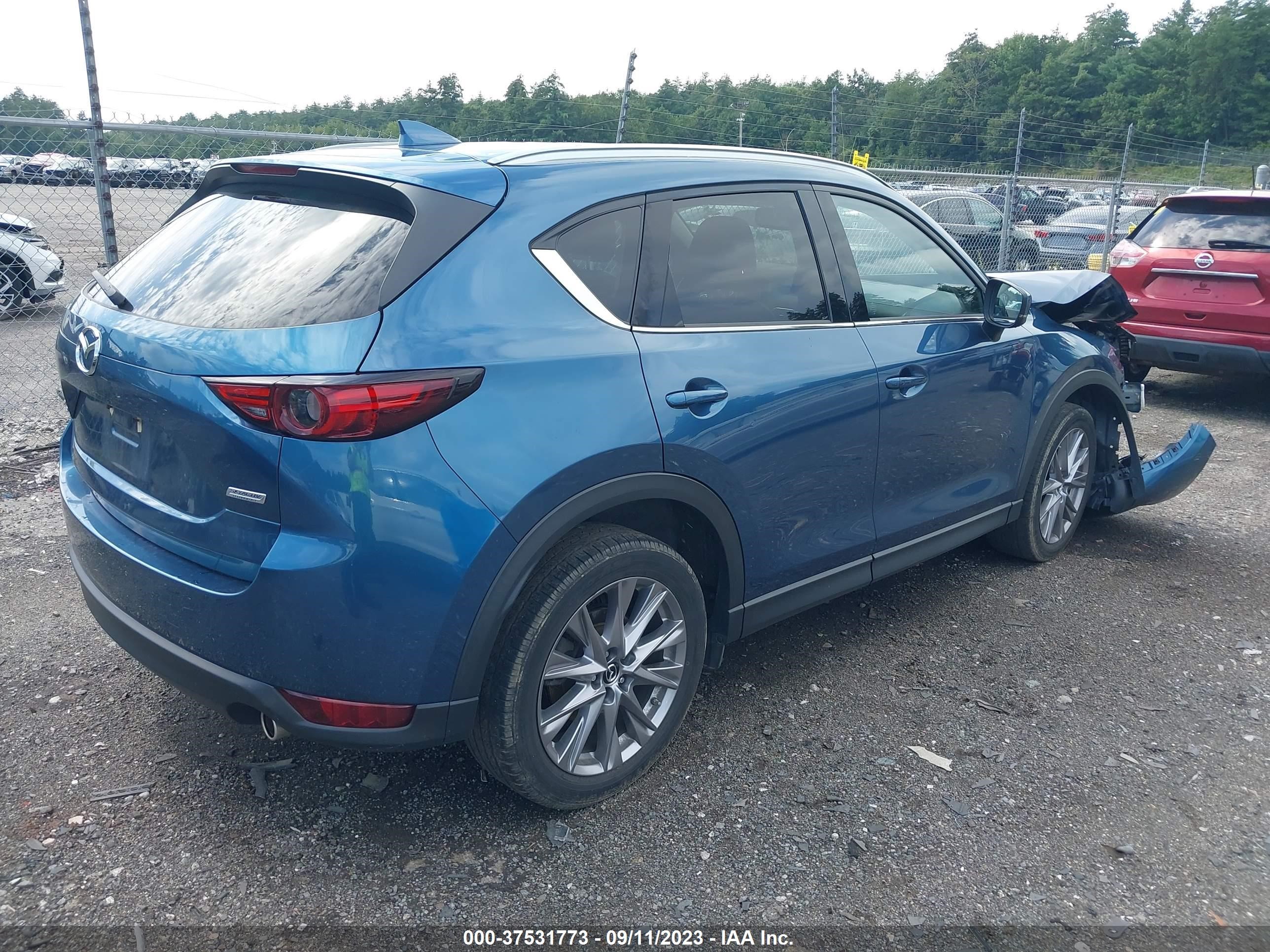 Photo 3 VIN: JM3KFBDM5K1621917 - MAZDA CX-5 