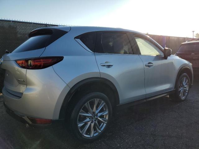 Photo 2 VIN: JM3KFBDM5M1312287 - MAZDA CX-5 GRAND 