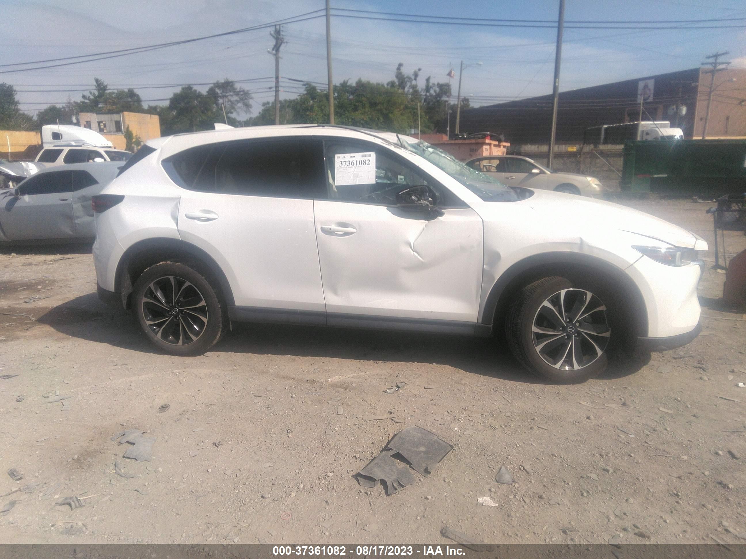 Photo 12 VIN: JM3KFBDM7N1597978 - MAZDA CX-5 