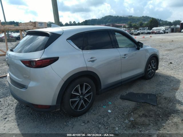 Photo 3 VIN: JM3KFBDM8J0354180 - MAZDA CX-5 