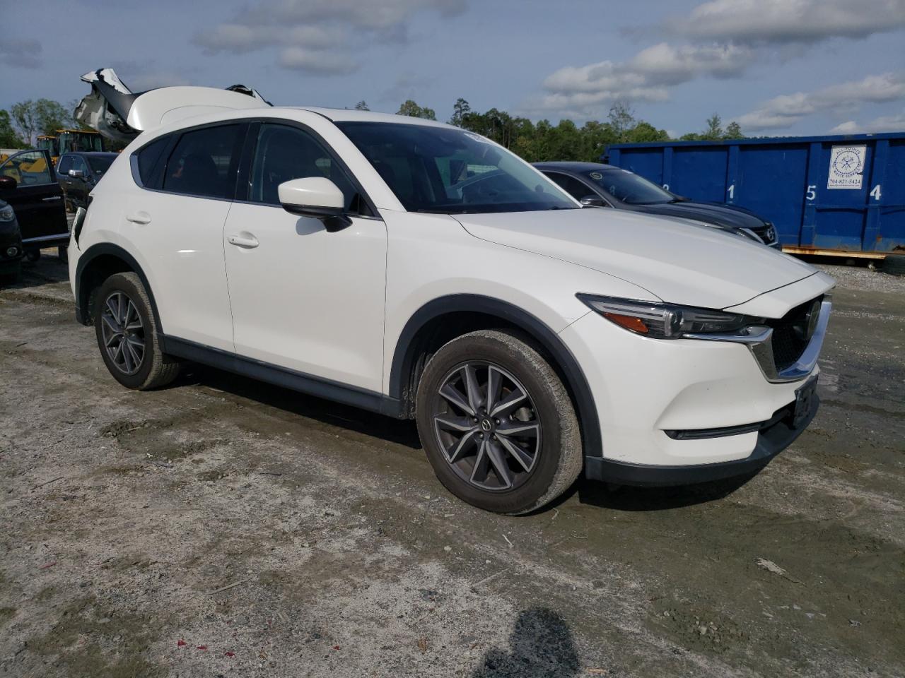 Photo 3 VIN: JM3KFBDM8J0408383 - MAZDA CX-5 