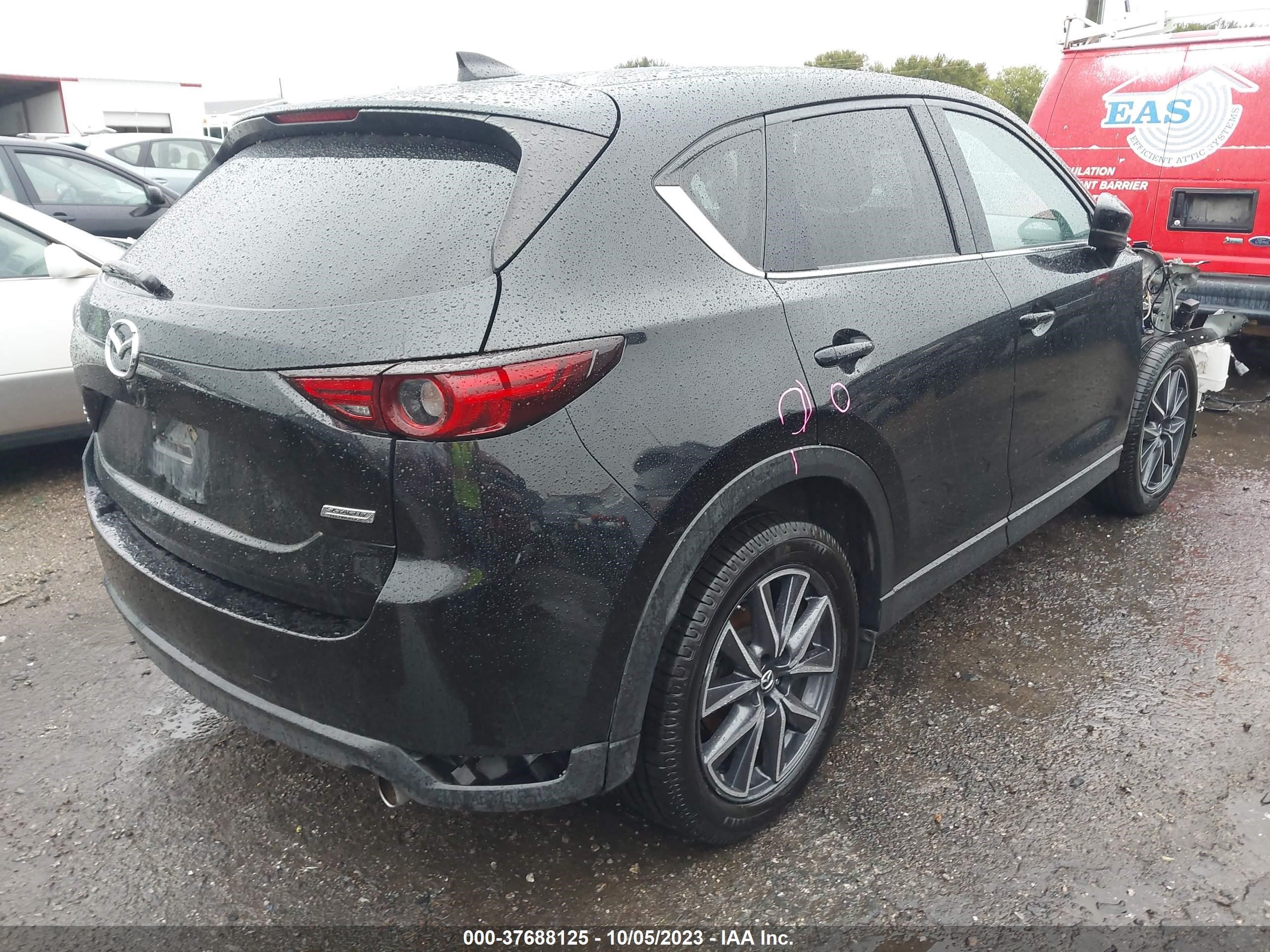 Photo 3 VIN: JM3KFBDMXJ0318359 - MAZDA CX-5 