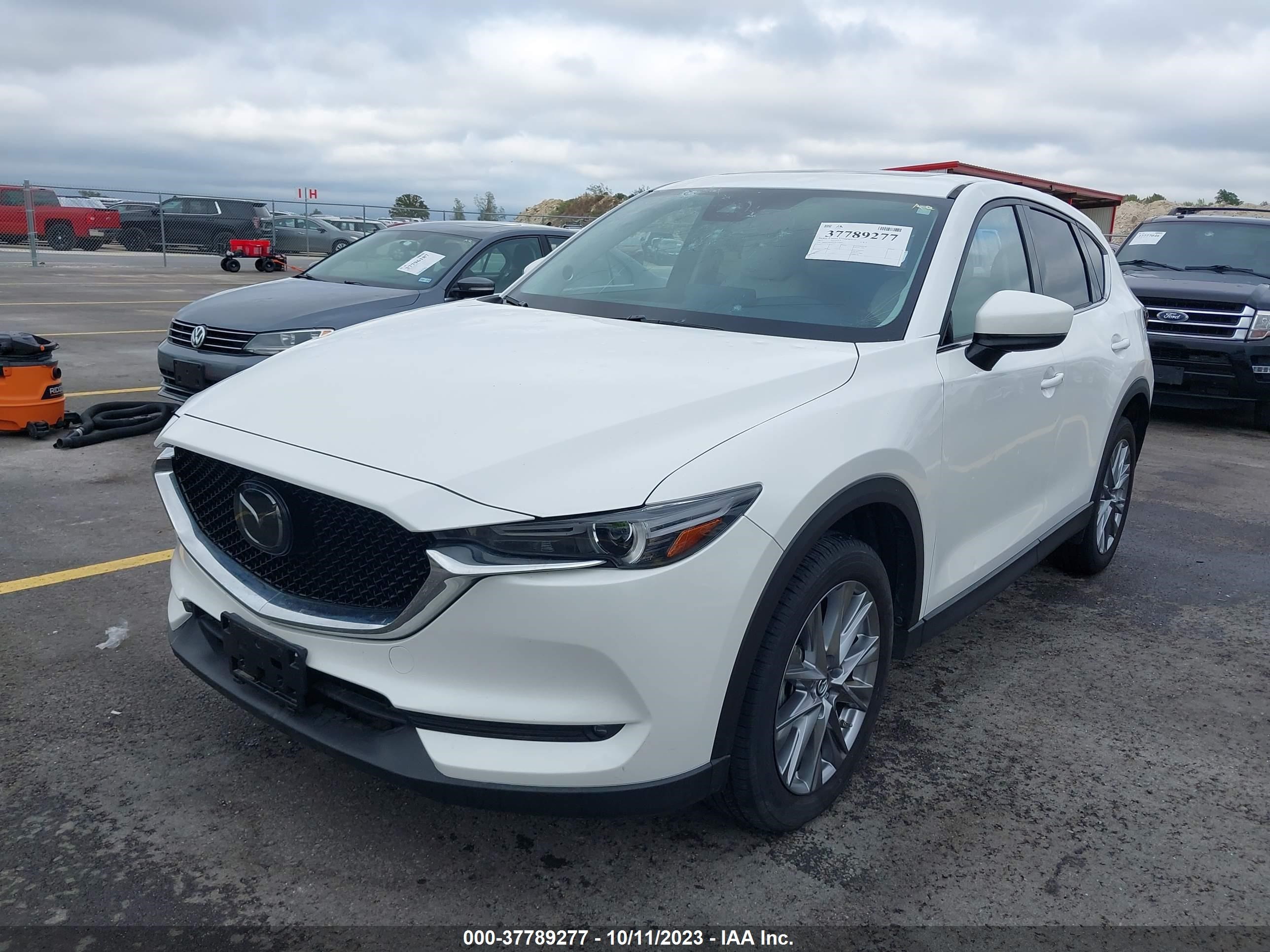 Photo 1 VIN: JM3KFBDMXM0406011 - MAZDA CX-5 