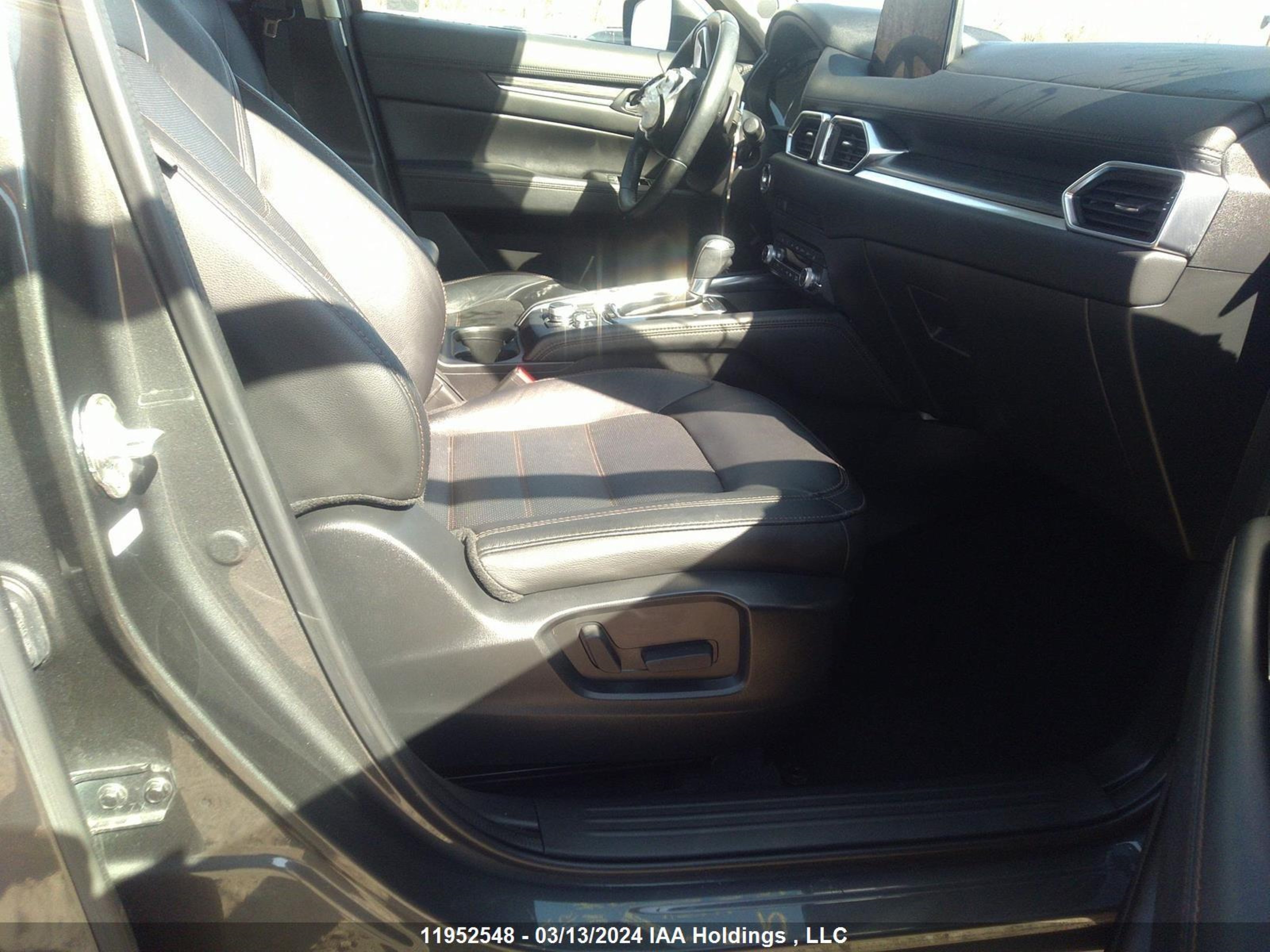 Photo 4 VIN: JM3KFBDY3L0743038 - MAZDA CX-5 