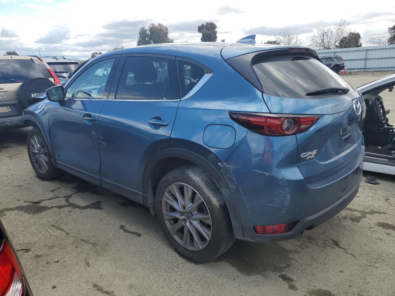 Photo 1 VIN: JM3KFBDYXK0686173 - MAZDA CX-5 