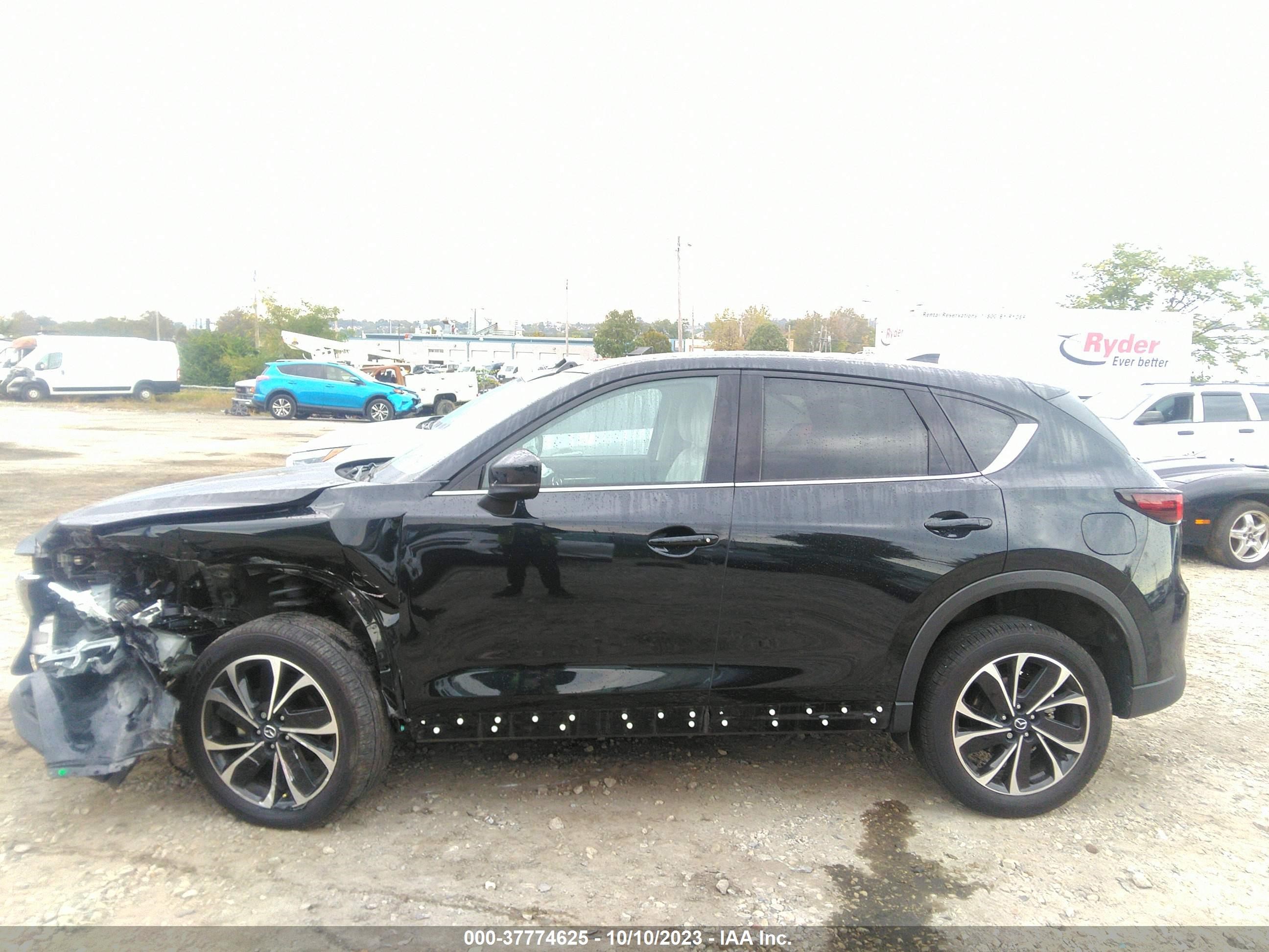 Photo 13 VIN: JM3KFBEM3N0530945 - MAZDA CX-5 