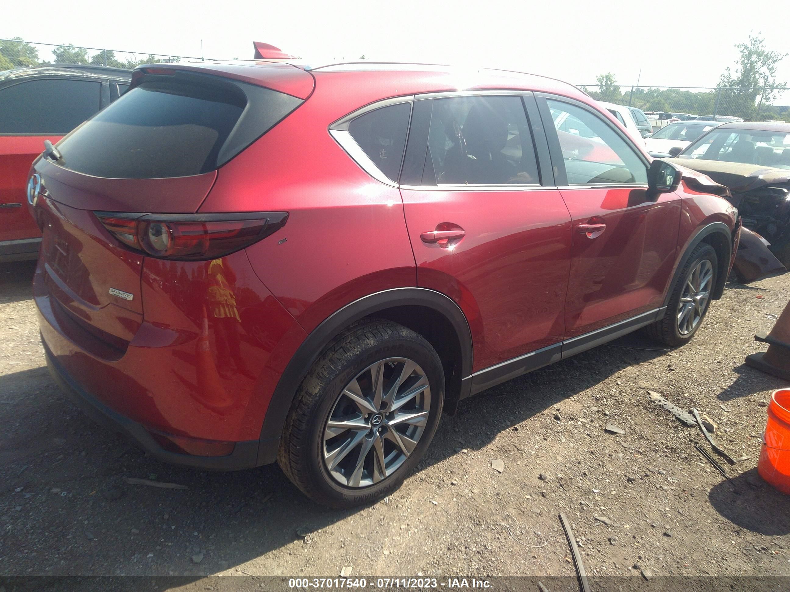 Photo 3 VIN: JM3KFBEY6K0618872 - MAZDA CX-5 