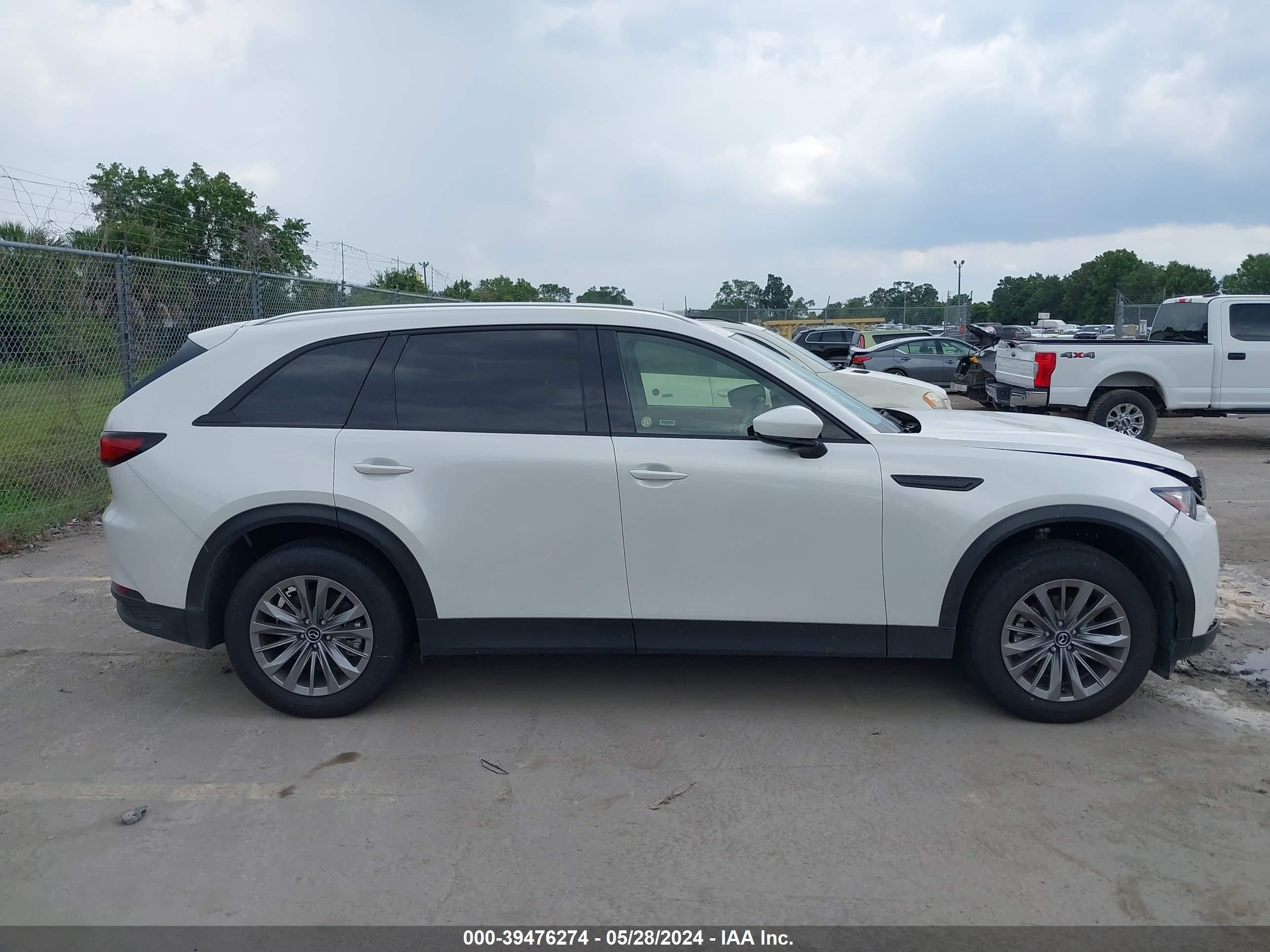 Photo 12 VIN: JM3KKCHD8R1148939 - MAZDA CX-90 