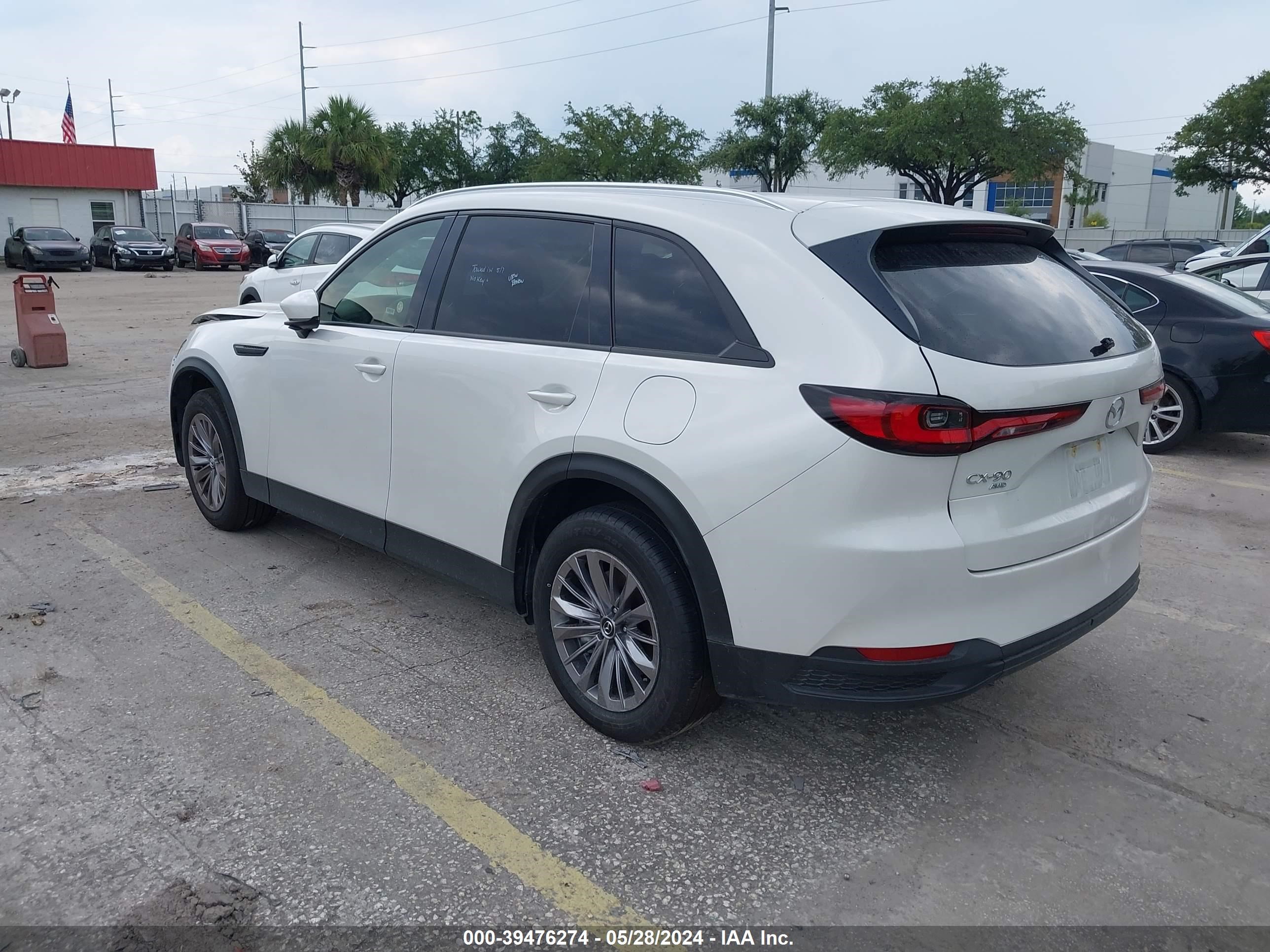 Photo 2 VIN: JM3KKCHD8R1148939 - MAZDA CX-90 