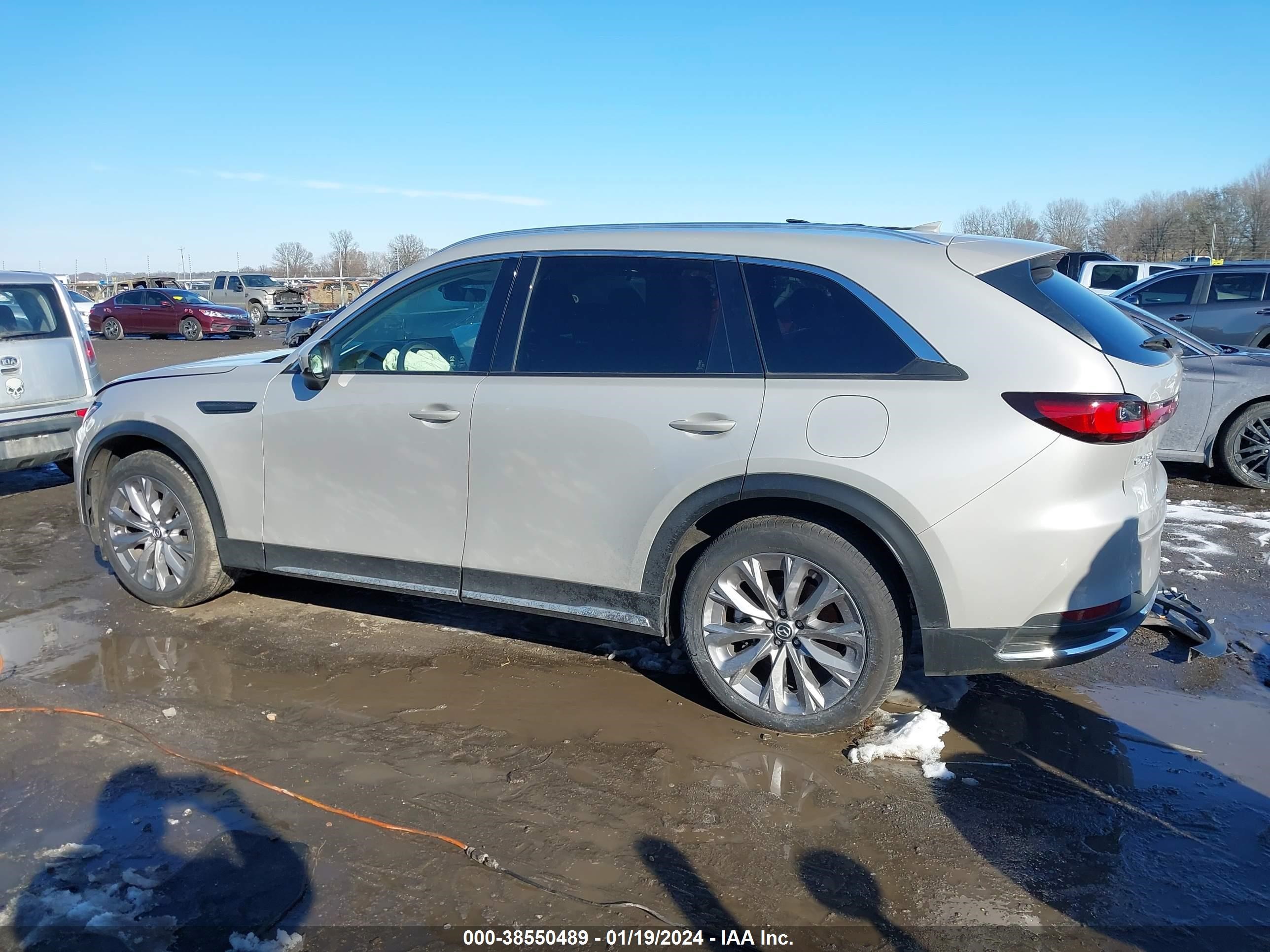 Photo 13 VIN: JM3KKDHD0R1120428 - MAZDA CX-90 