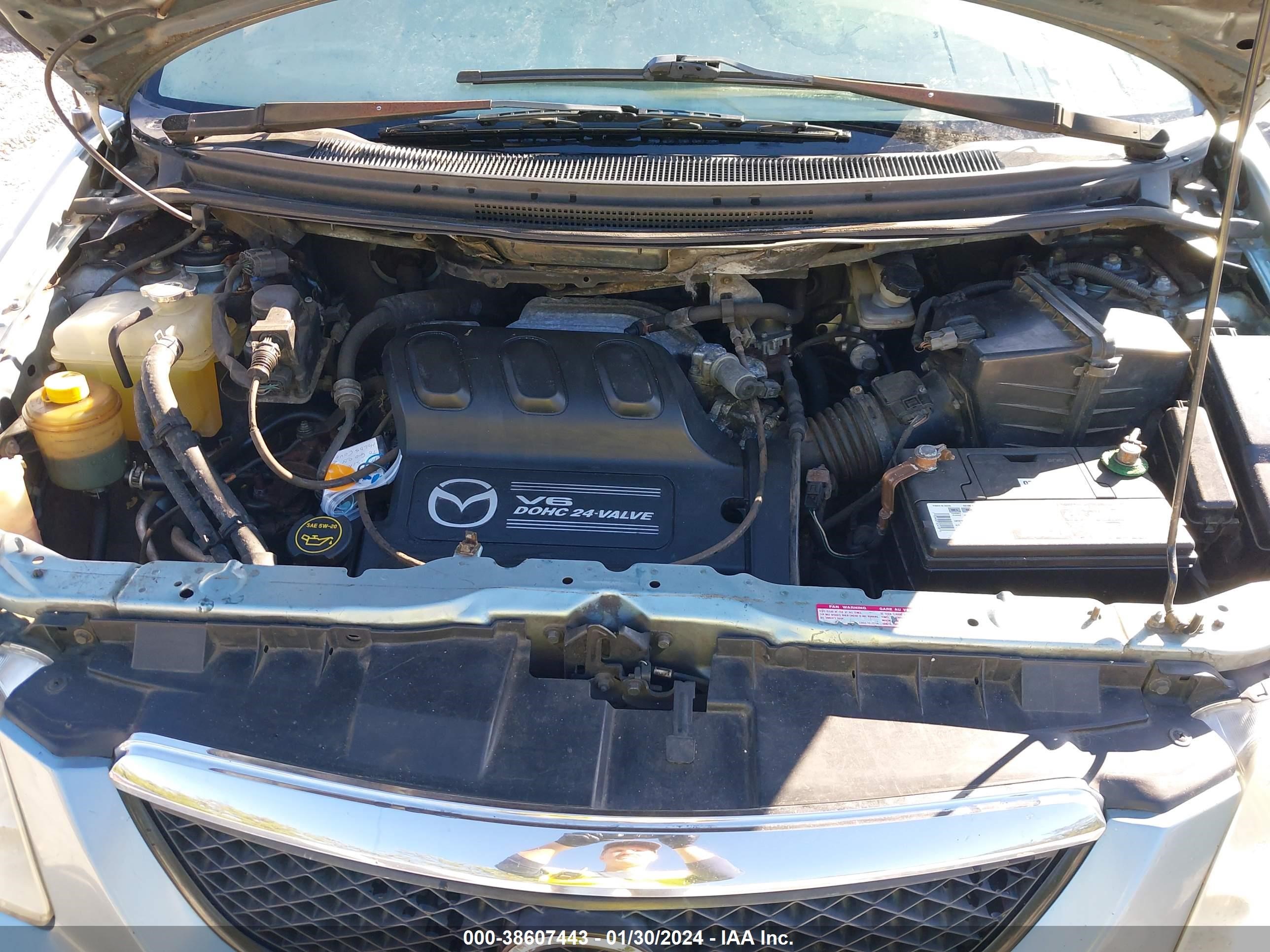 Photo 9 VIN: JM3LW28A220321861 - MAZDA MPV 