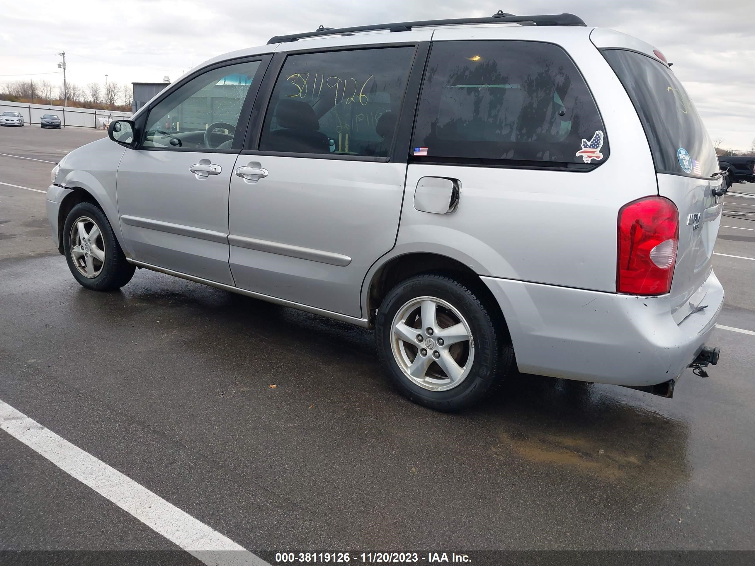 Photo 2 VIN: JM3LW28A230337916 - MAZDA MPV 