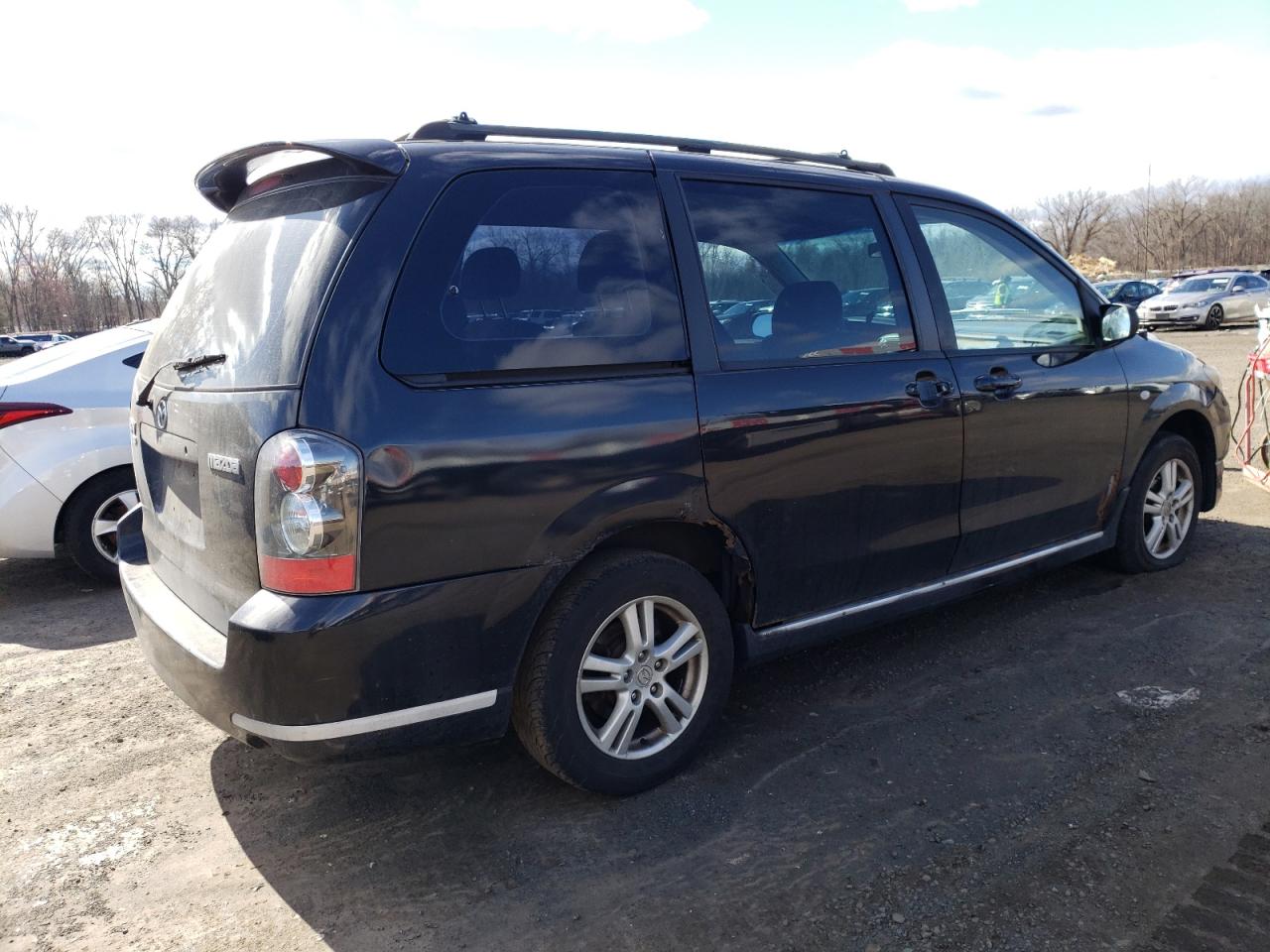 Photo 2 VIN: JM3LW28A250539853 - MAZDA MPV 