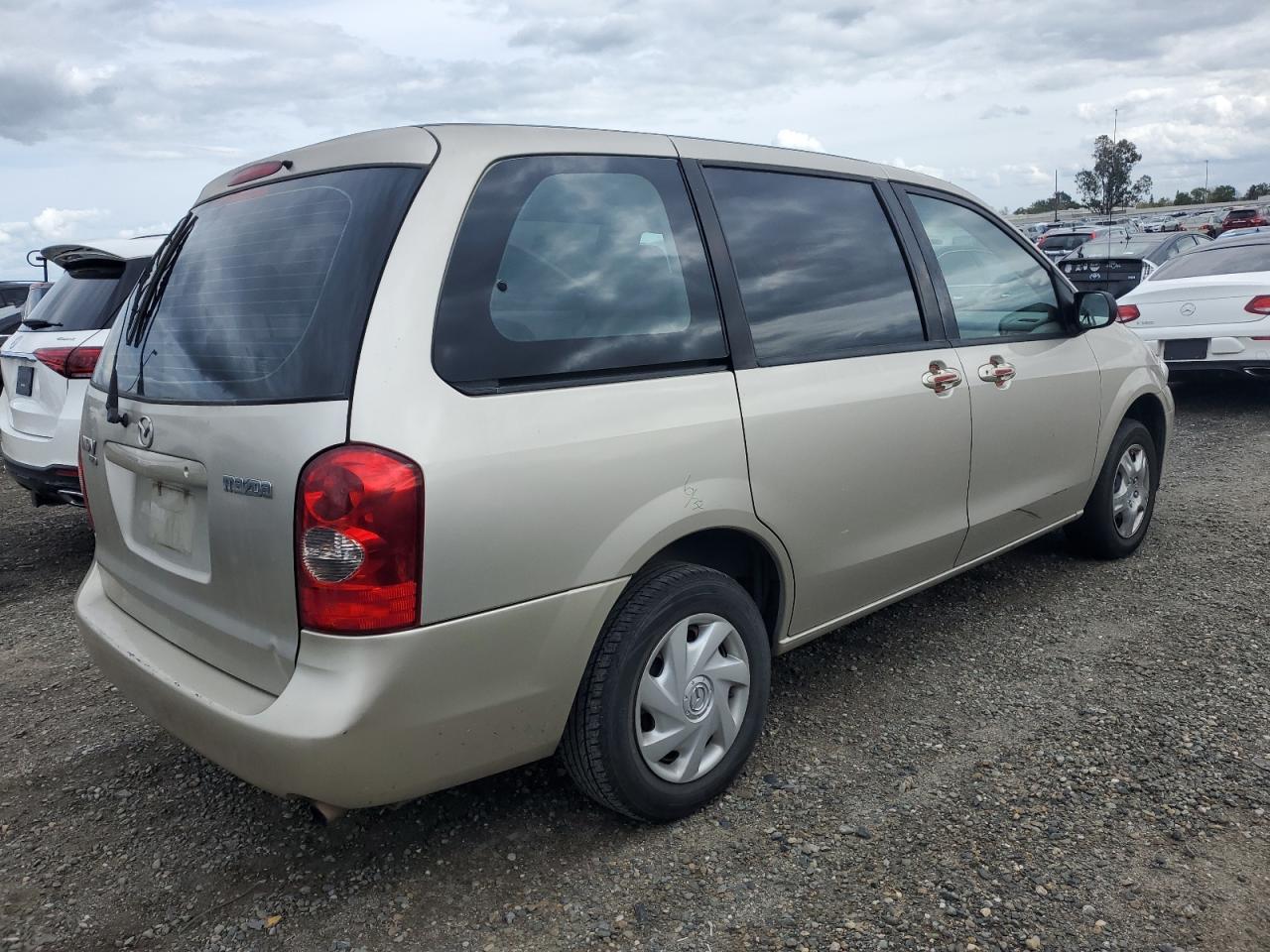 Photo 2 VIN: JM3LW28A330378054 - MAZDA MPV 