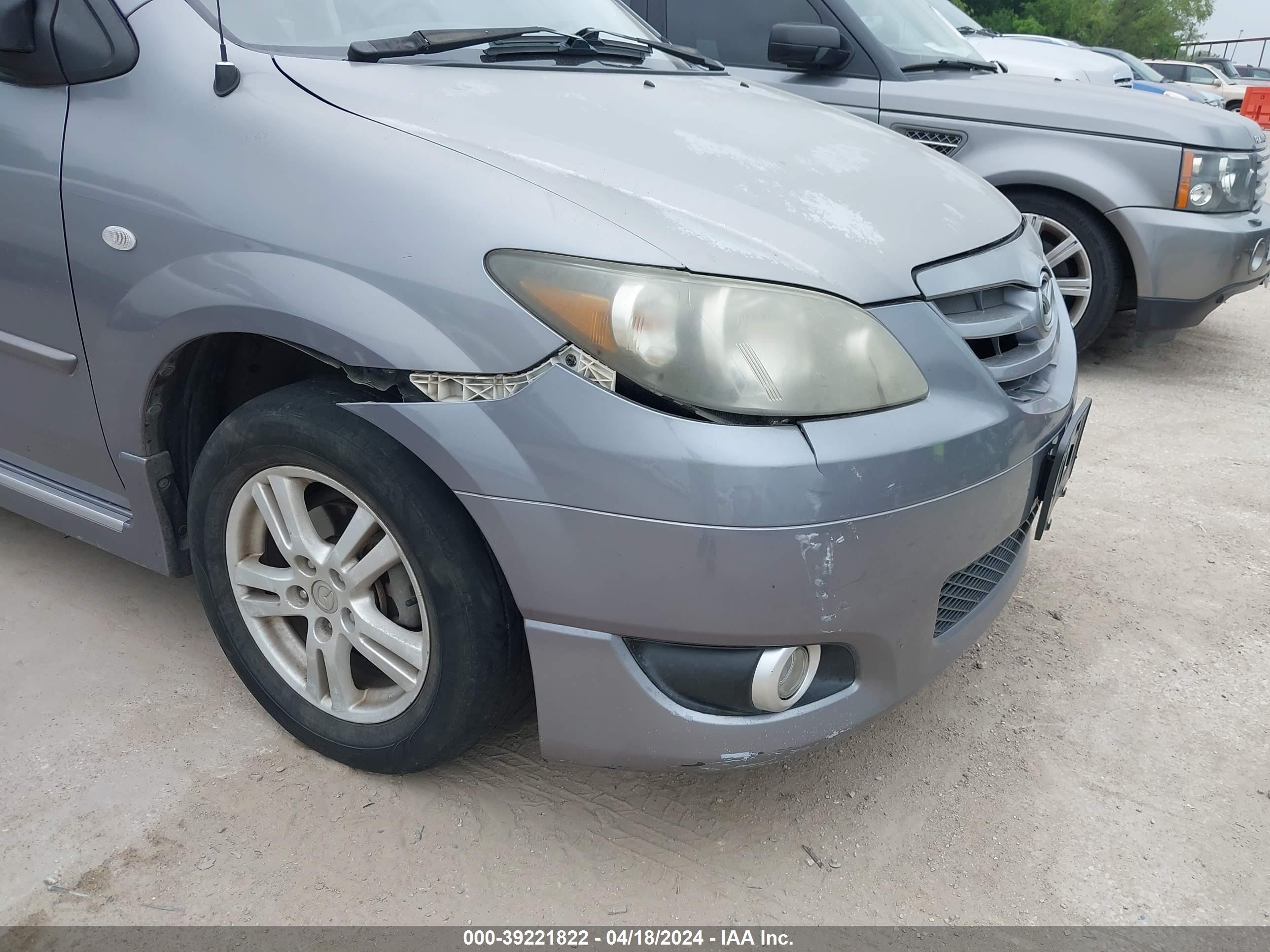 Photo 5 VIN: JM3LW28A440531882 - MAZDA MPV 