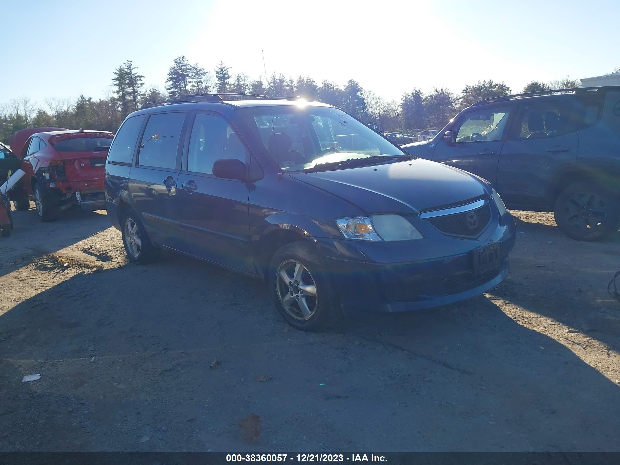 Photo 0 VIN: JM3LW28A830345860 - MAZDA MPV 