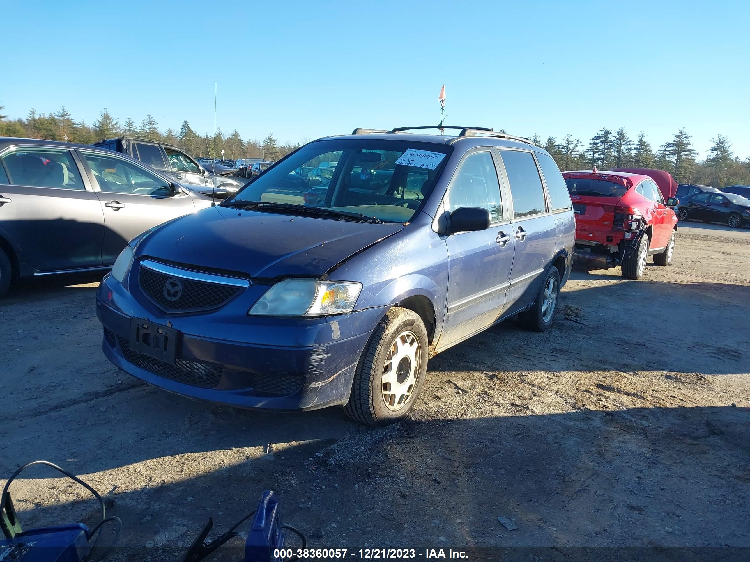 Photo 1 VIN: JM3LW28A830345860 - MAZDA MPV 