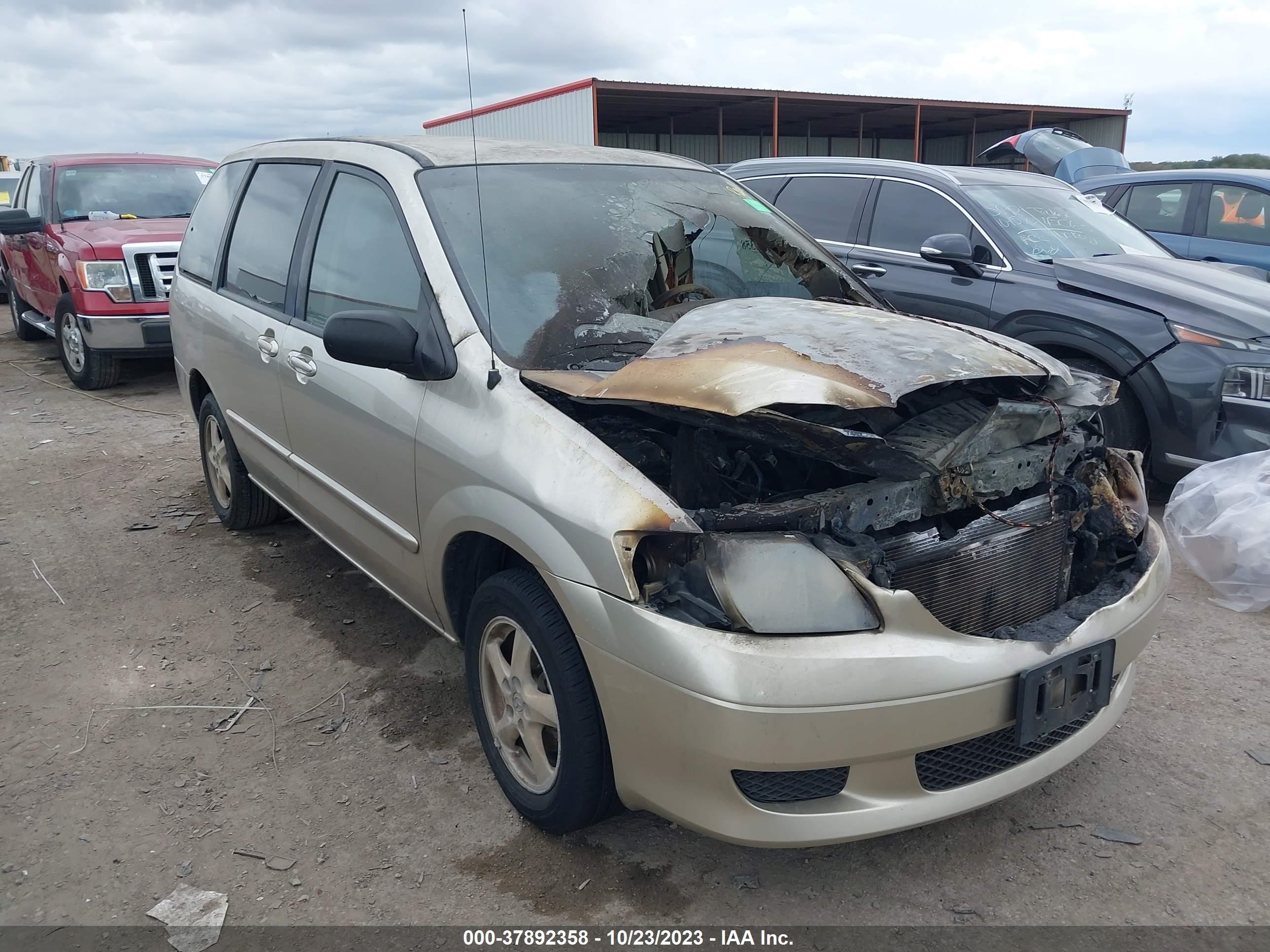 Photo 0 VIN: JM3LW28A830365736 - MAZDA MPV 