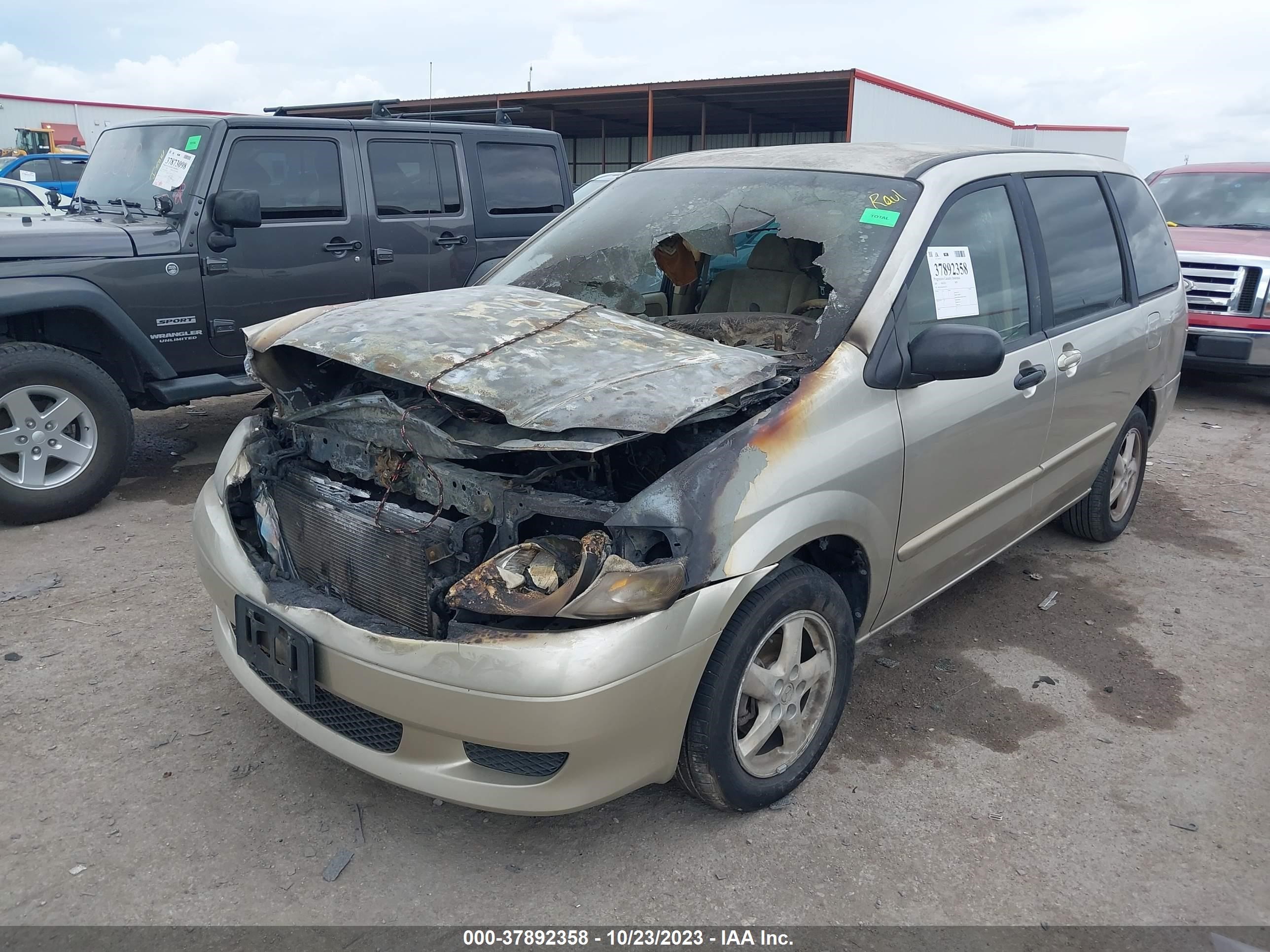 Photo 1 VIN: JM3LW28A830365736 - MAZDA MPV 