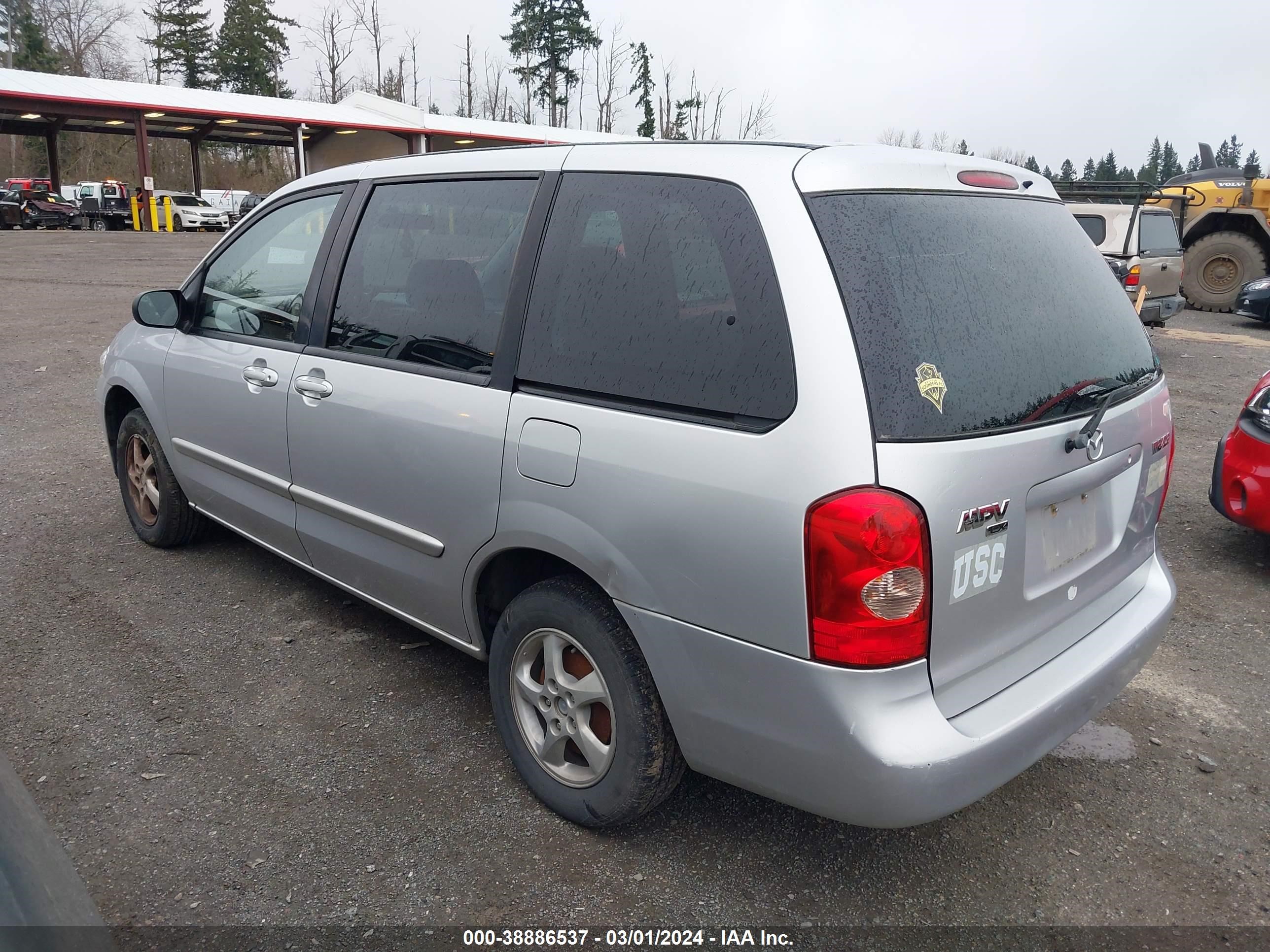 Photo 2 VIN: JM3LW28A920331870 - MAZDA MPV 