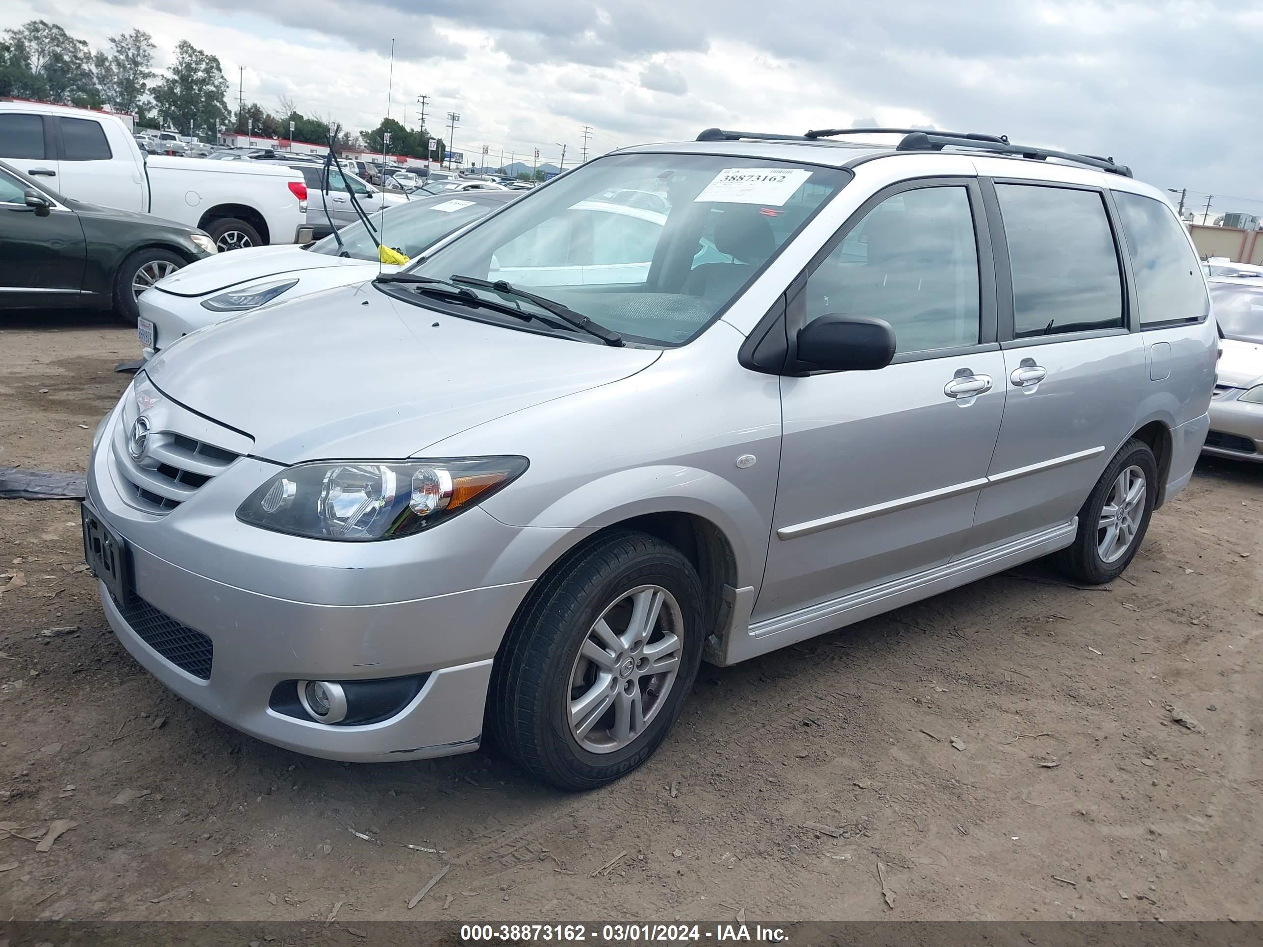 Photo 1 VIN: JM3LW28AX60558801 - MAZDA MPV 