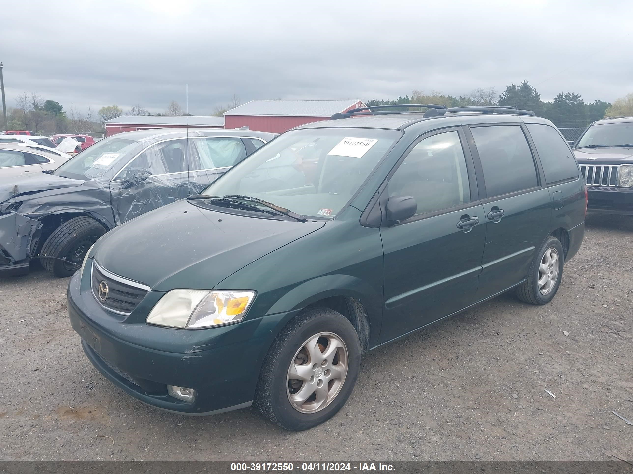 Photo 1 VIN: JM3LW28G6Y0144700 - MAZDA MPV 