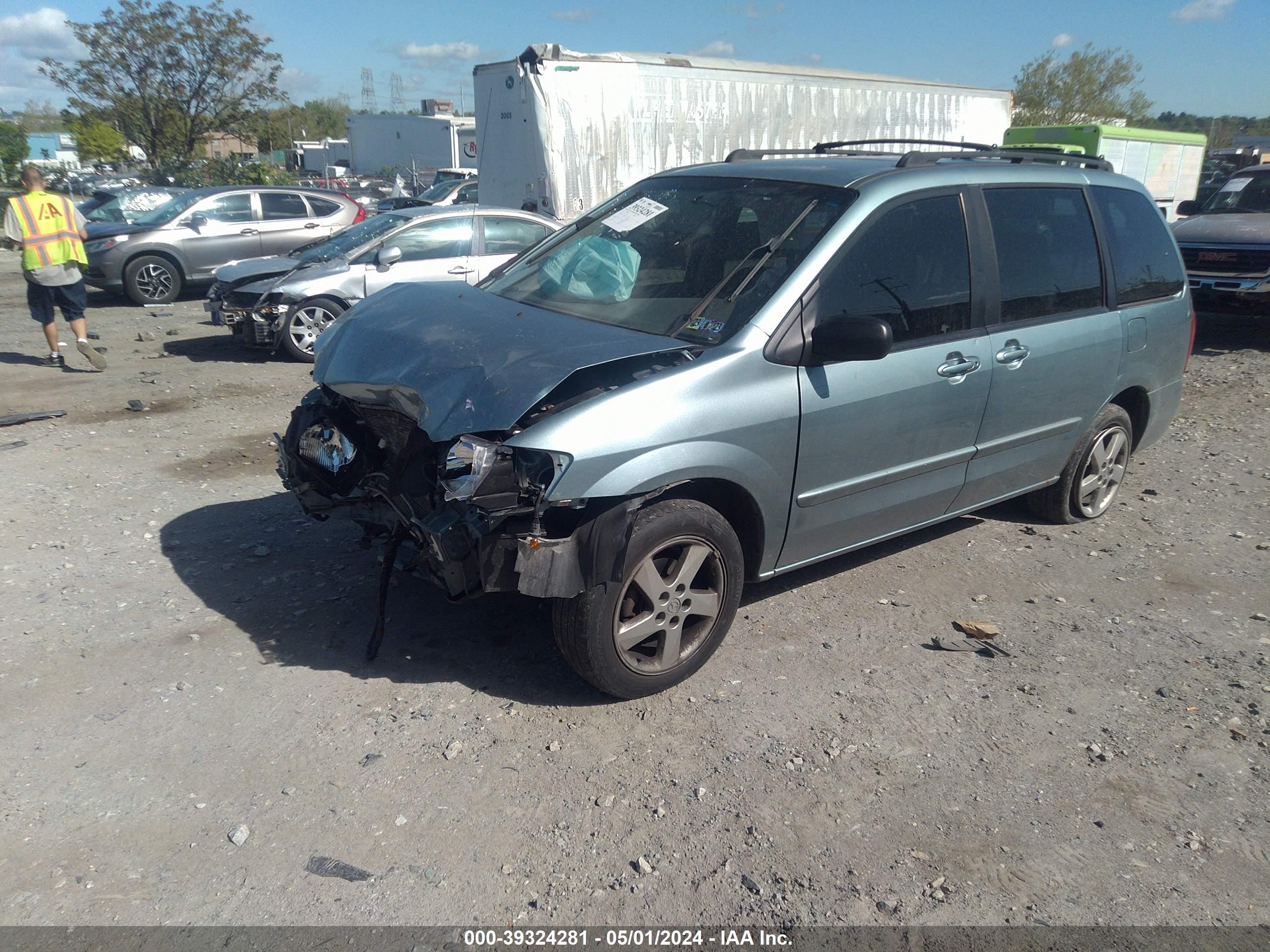 Photo 1 VIN: JM3LW28J230350827 - MAZDA MPV 