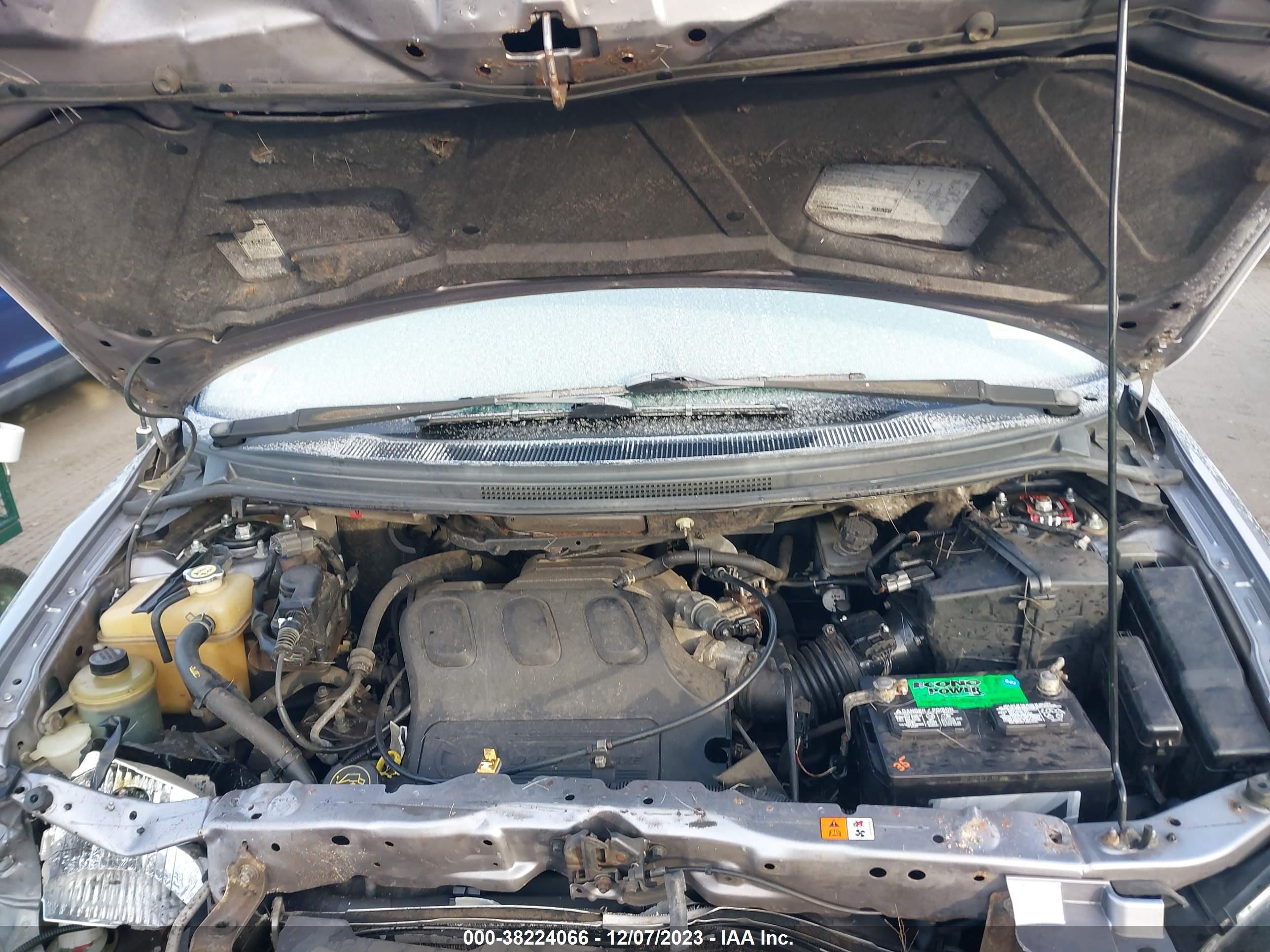 Photo 9 VIN: JM3LW28J250538878 - MAZDA MPV 