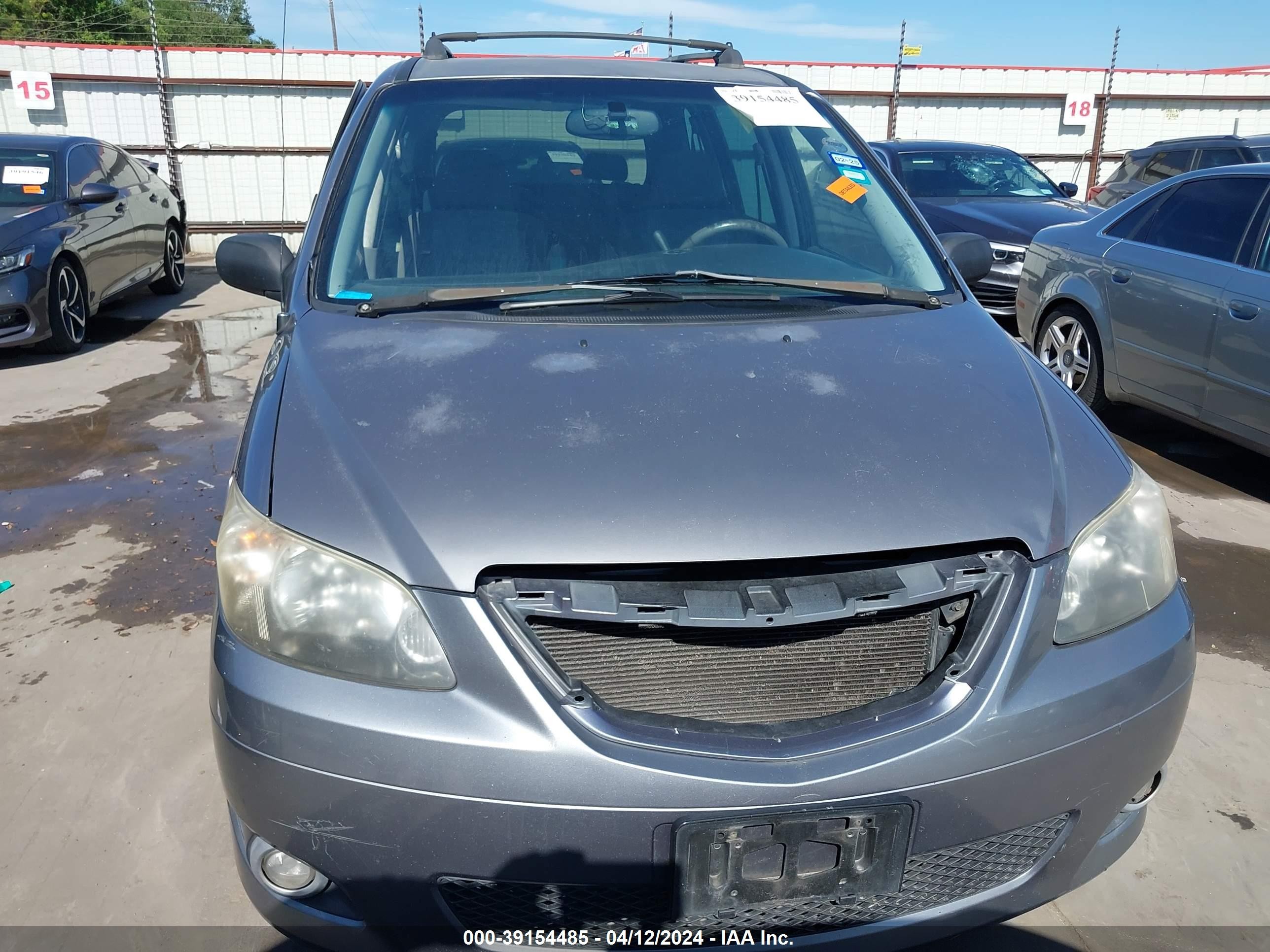 Photo 11 VIN: JM3LW28J250542154 - MAZDA MPV 