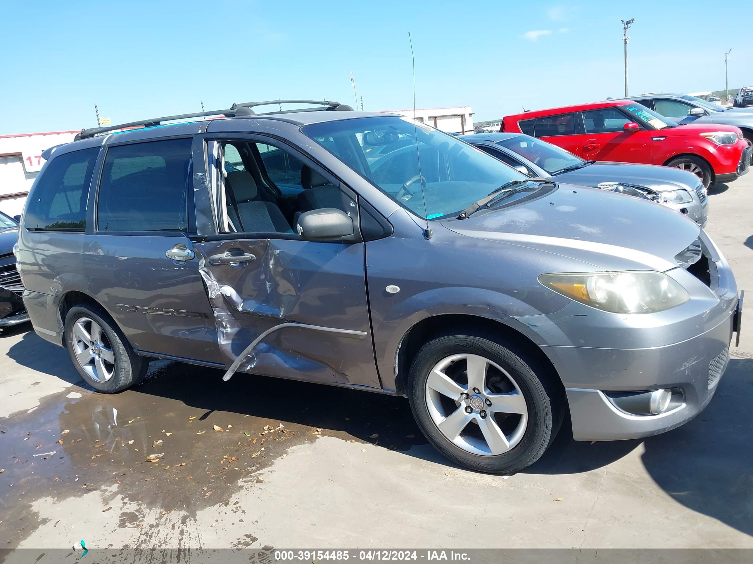 Photo 5 VIN: JM3LW28J250542154 - MAZDA MPV 