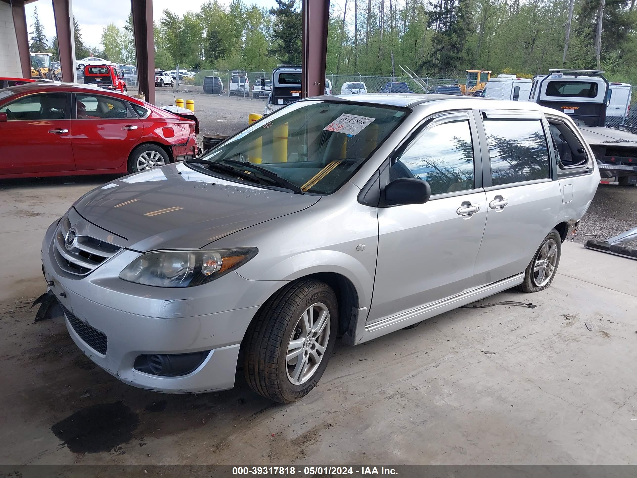 Photo 1 VIN: JM3LW28J360569591 - MAZDA MPV 