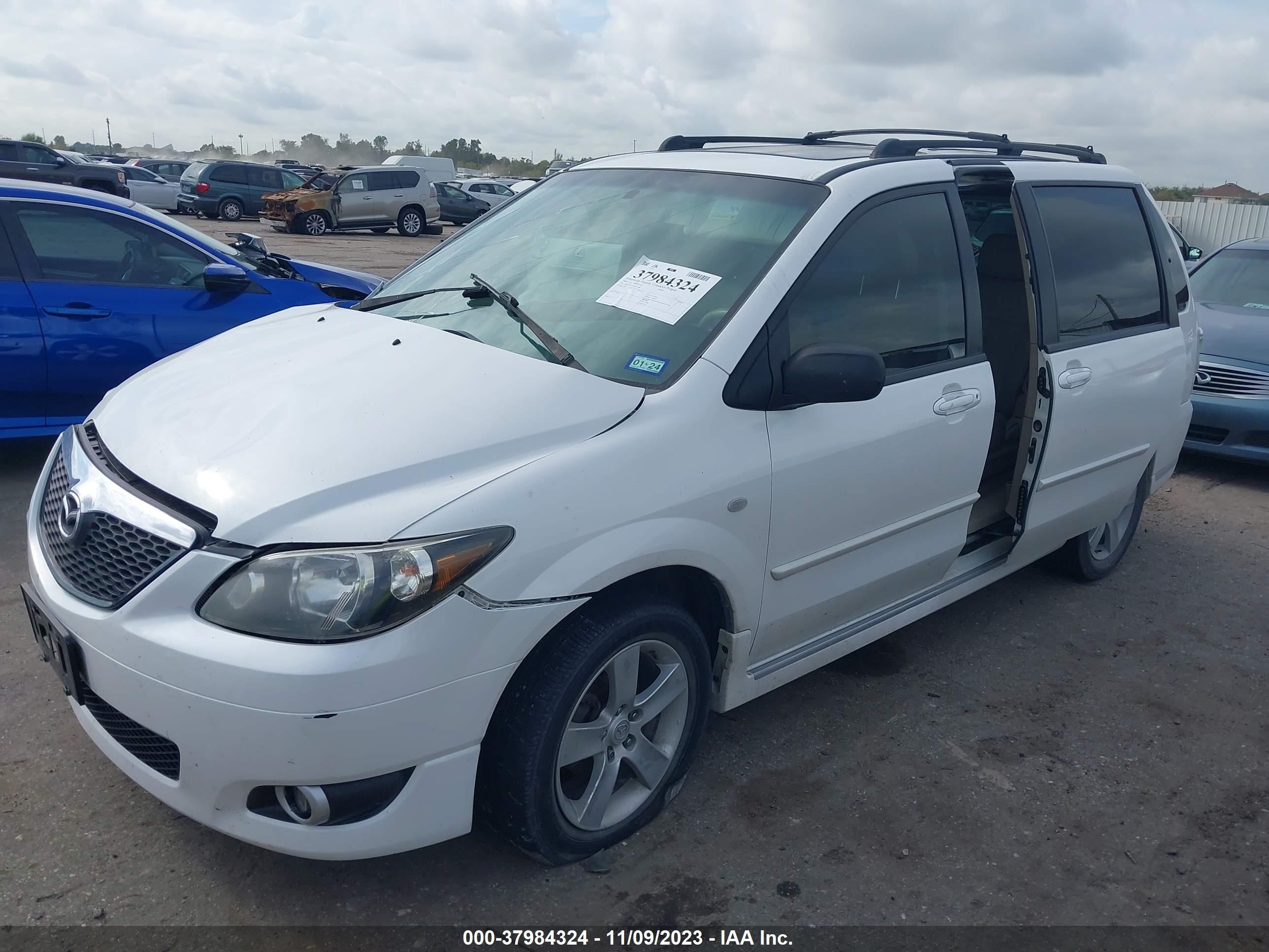 Photo 1 VIN: JM3LW28JX40517288 - MAZDA MPV 