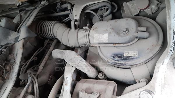 Photo 18 VIN: JM3SK31E110103743 - MAZDA E2000 