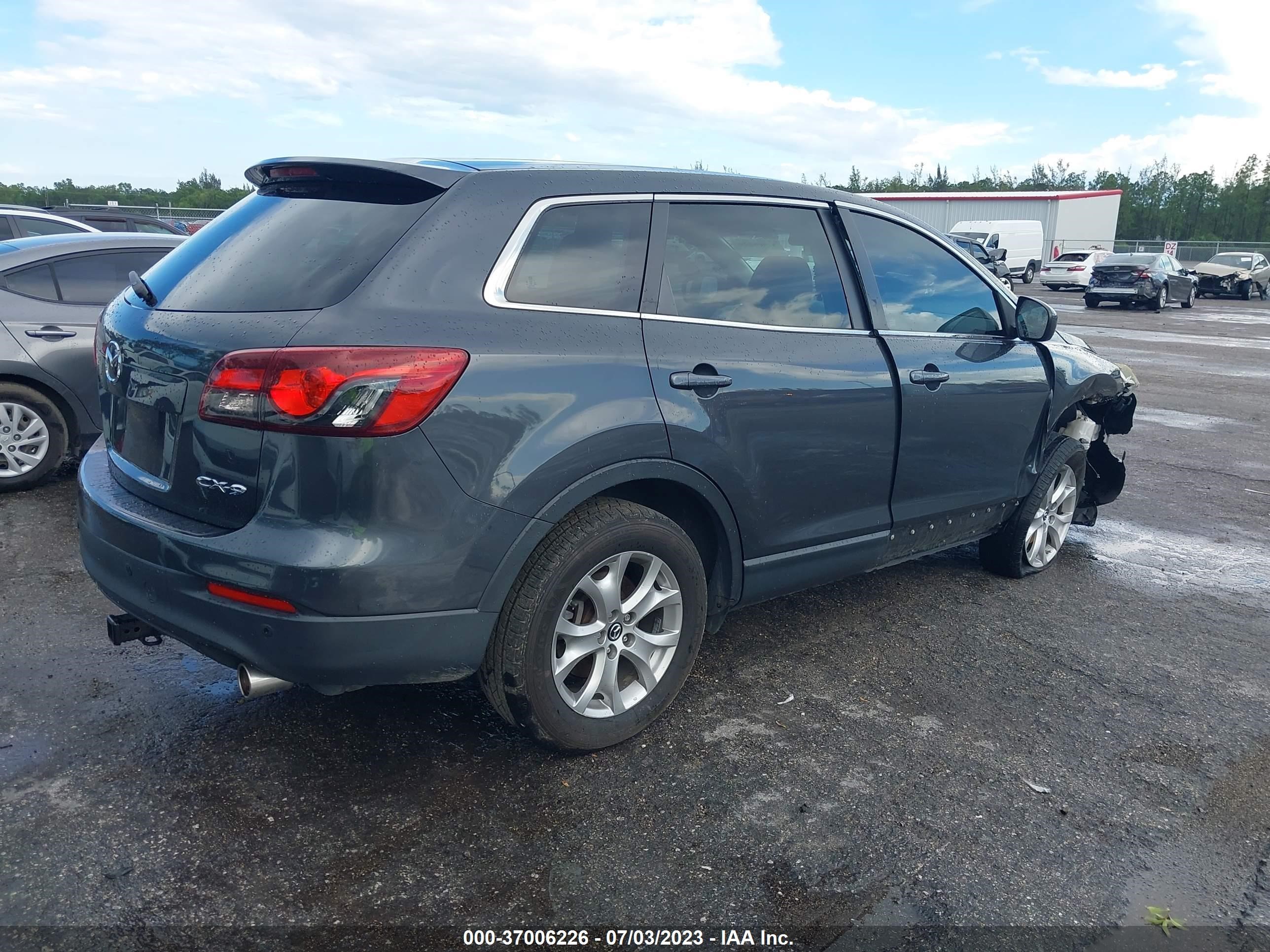 Photo 3 VIN: JM3TB2CA5E0436610 - MAZDA CX-9 