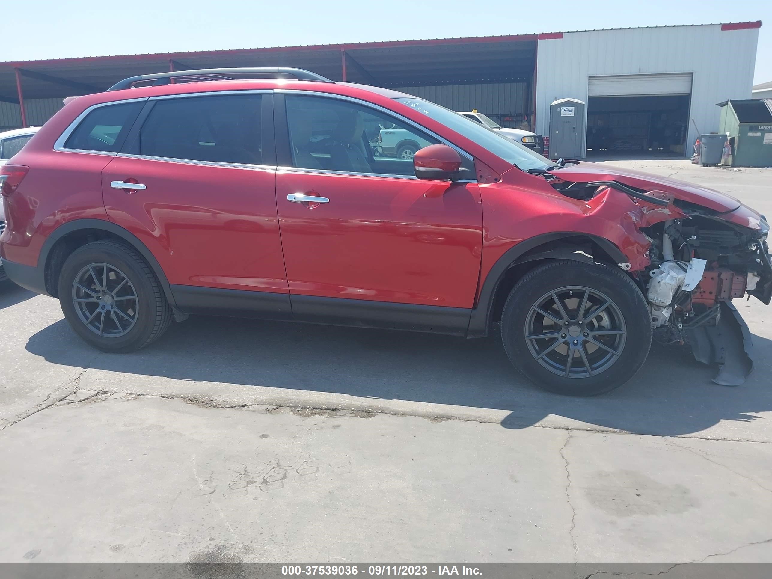 Photo 13 VIN: JM3TB2DA6F0449382 - MAZDA CX-9 