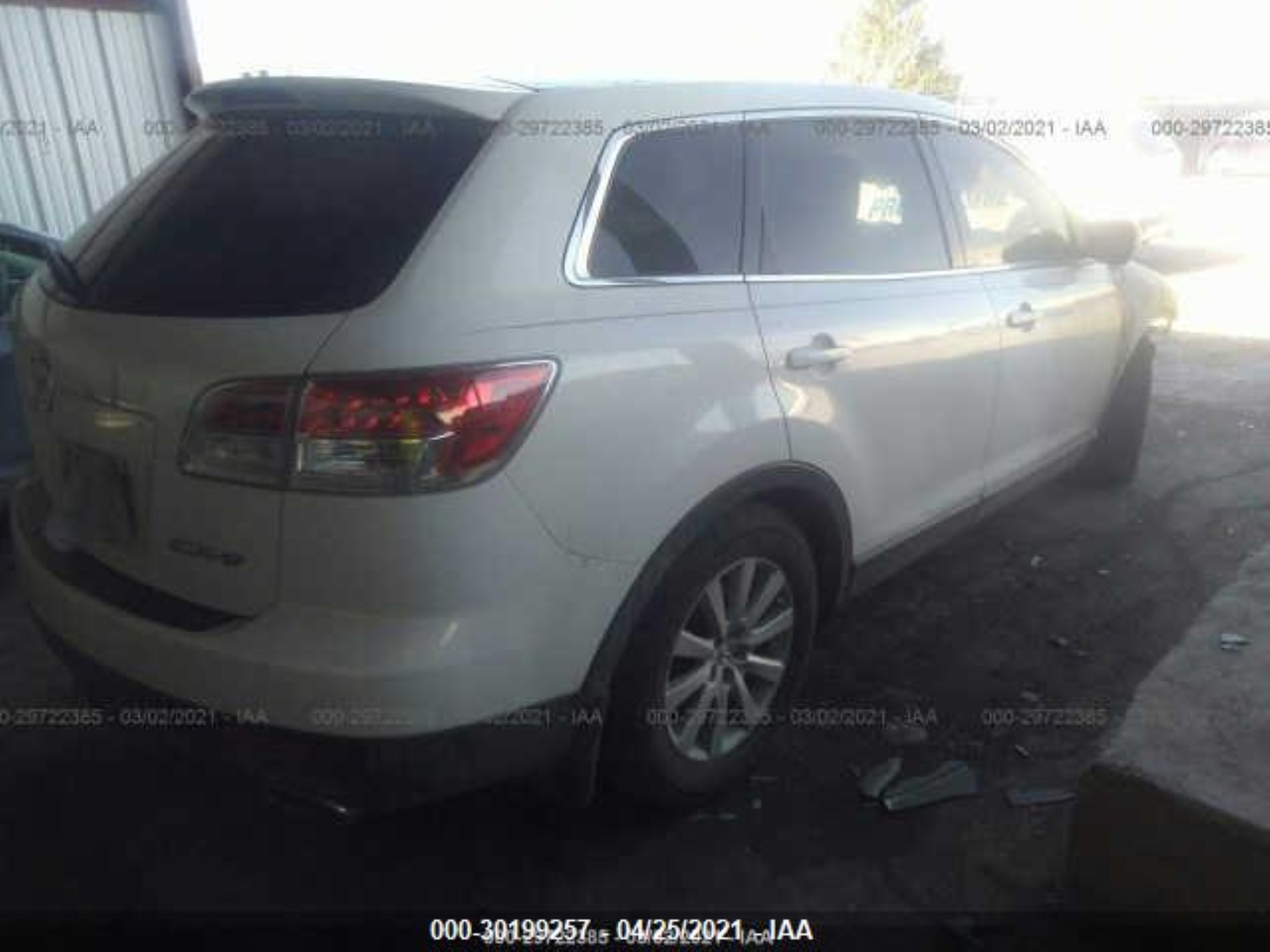 Photo 3 VIN: JM3TB38Y970100585 - MAZDA CX-9 