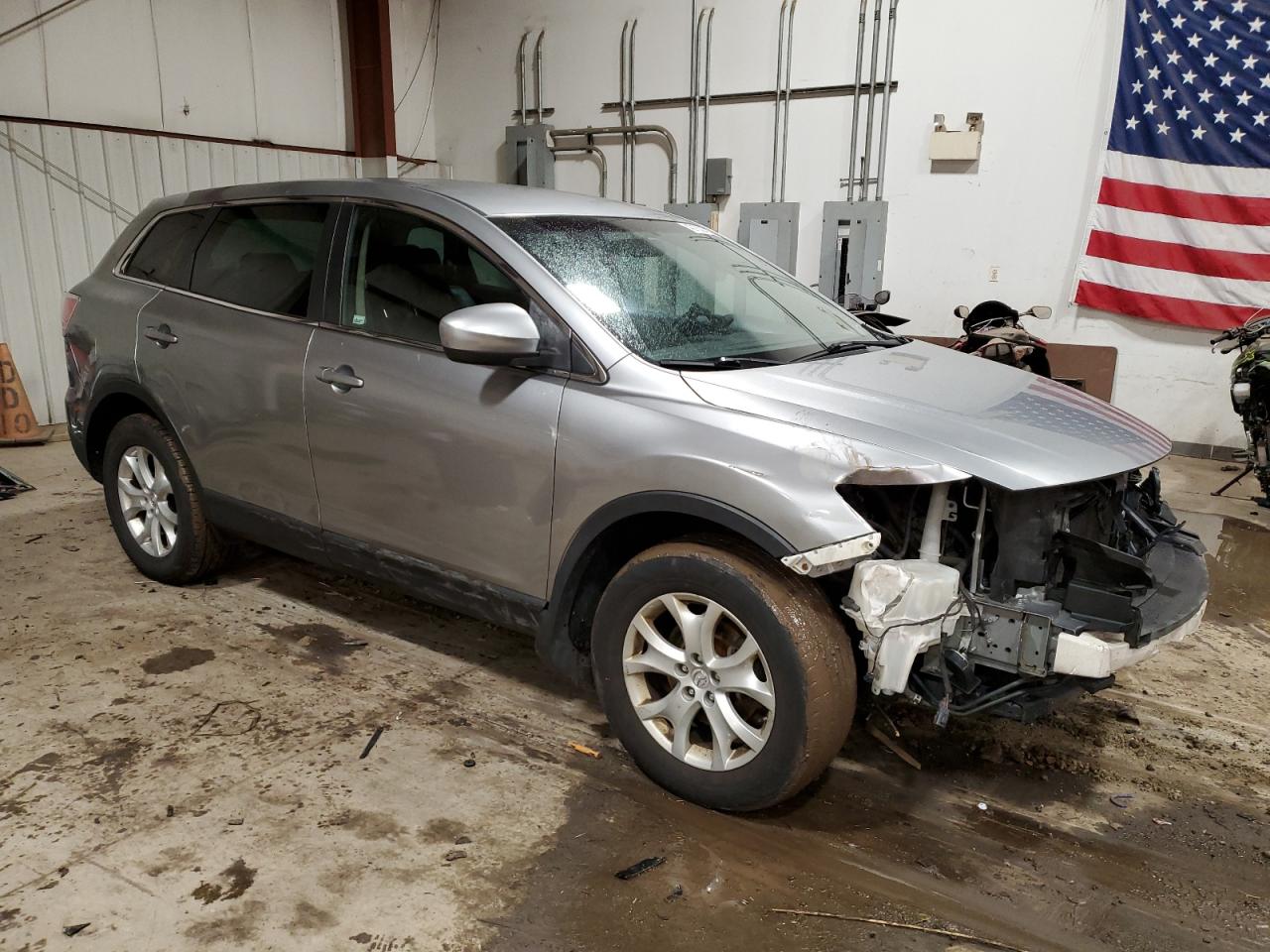 Photo 3 VIN: JM3TB3CA5B0329929 - MAZDA CX-9 