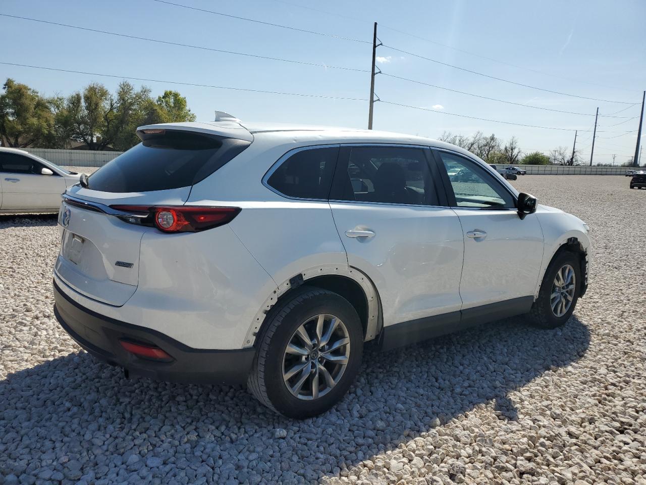 Photo 2 VIN: JM3TCACY4J0219015 - MAZDA CX-9 