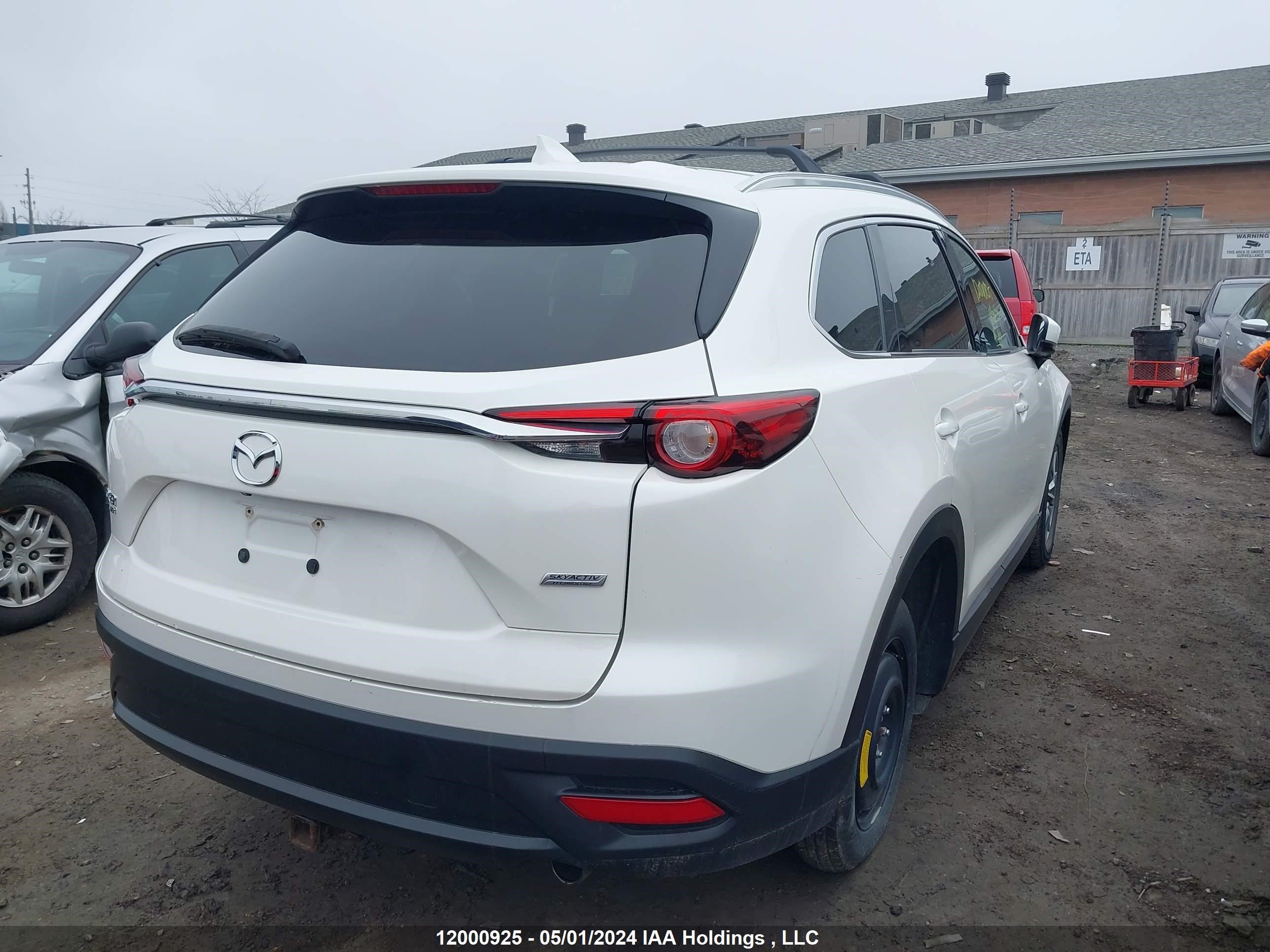 Photo 3 VIN: JM3TCBCY8H0133836 - MAZDA CX-9 