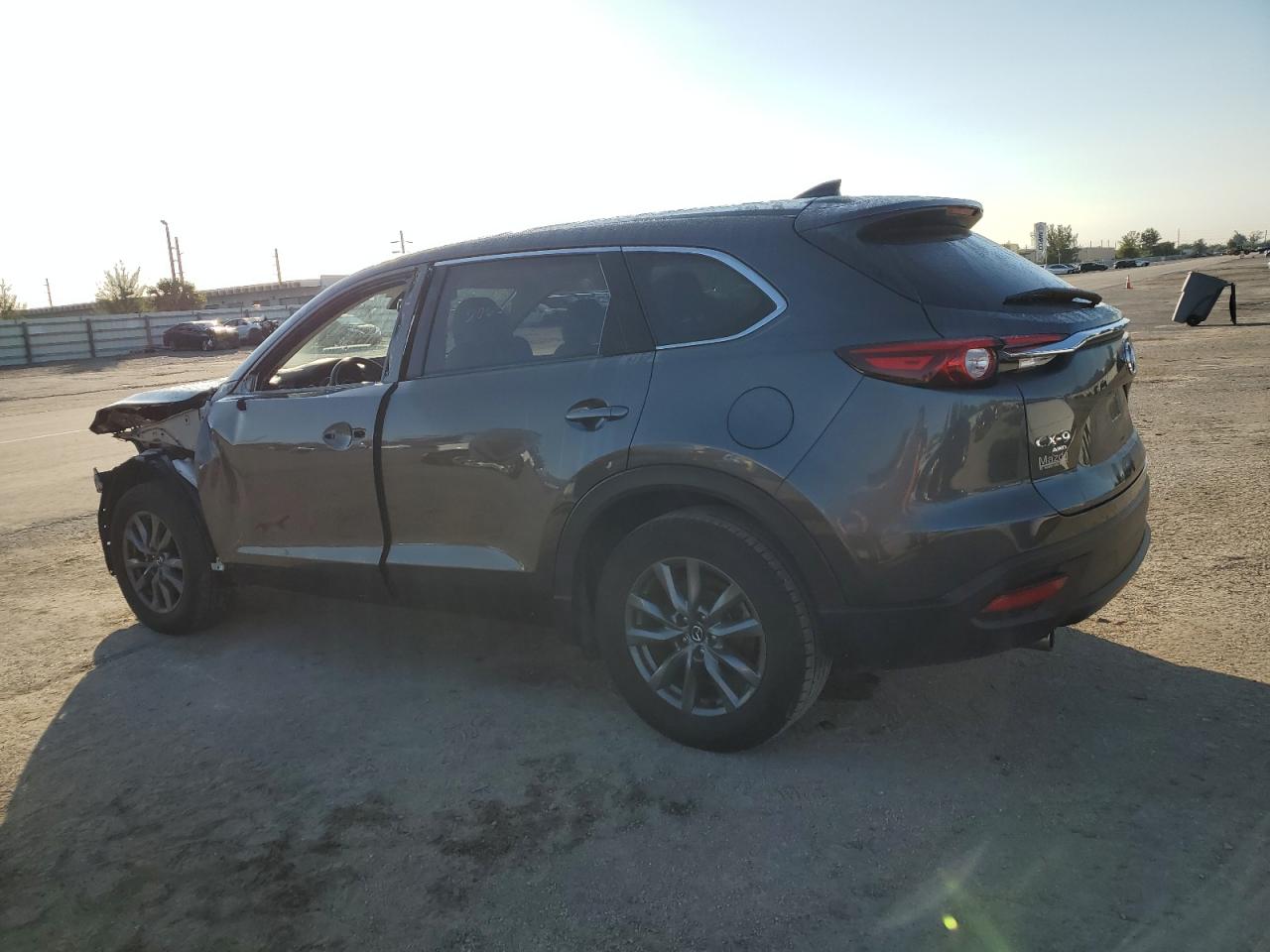 Photo 1 VIN: JM3TCBCY9N0600192 - MAZDA CX-9 