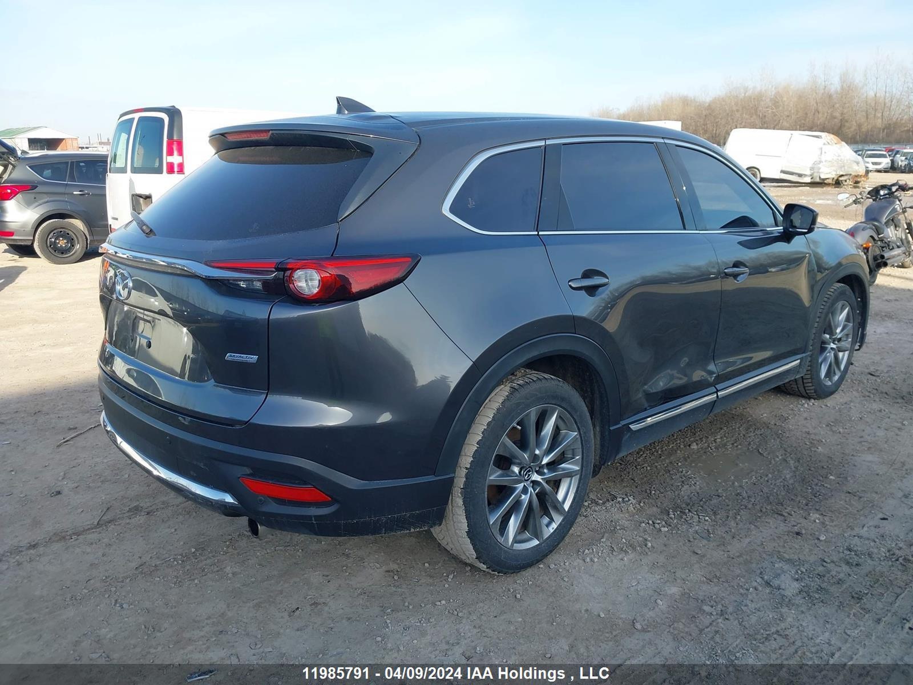 Photo 3 VIN: JM3TCBDY1J0210356 - MAZDA CX-9 