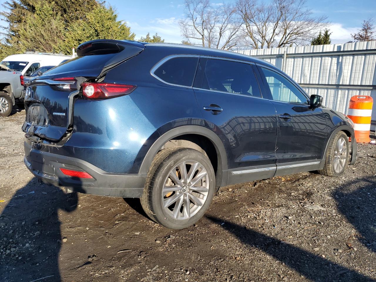 Photo 2 VIN: JM3TCBDY4N0608201 - MAZDA CX-9 