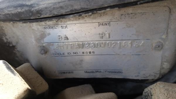 Photo 1 VIN: JM7BA1230W0218134 - MAZDA 323 