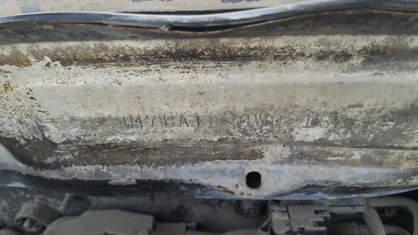 Photo 3 VIN: JM7BA1230W0218134 - MAZDA 323 