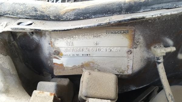 Photo 1 VIN: JM7BA1266W0215281 - MAZDA 323 