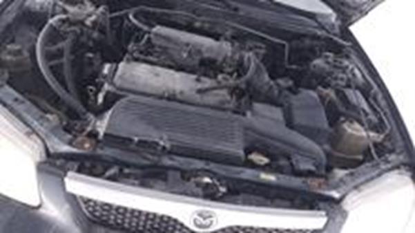 Photo 21 VIN: JM7BJ1234X0102713 - MAZDA 3 