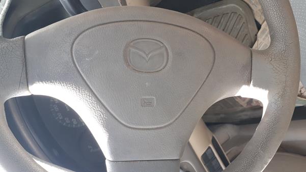 Photo 13 VIN: JM7BJ123731217536 - MAZDA 323 